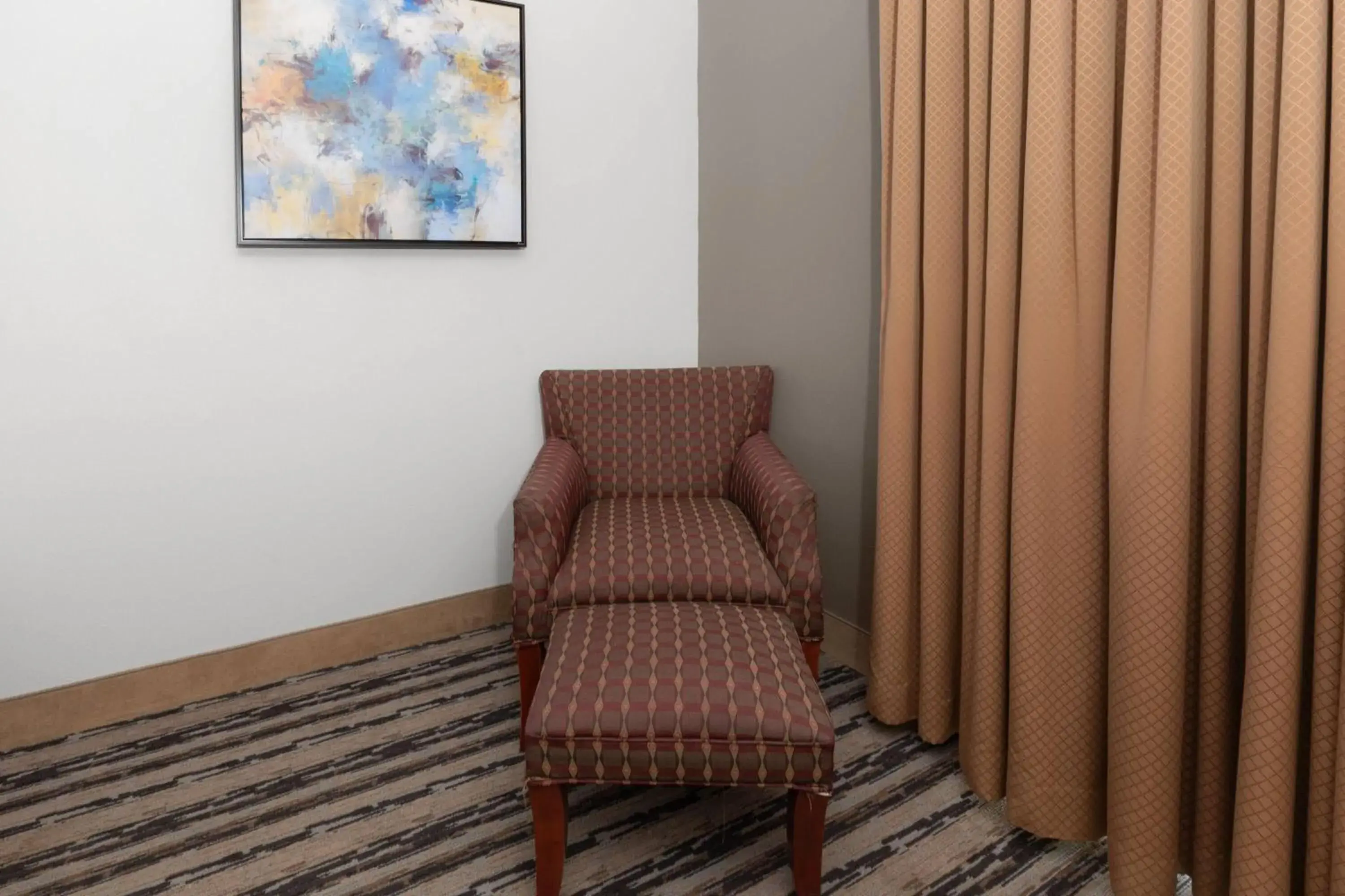 Photo of the whole room in Endeavor Inn & Suites, Trademark Collection by Wyndham Photo of the whole room in Endeavor Inn & Suites, Trademark Collection by Wyndham