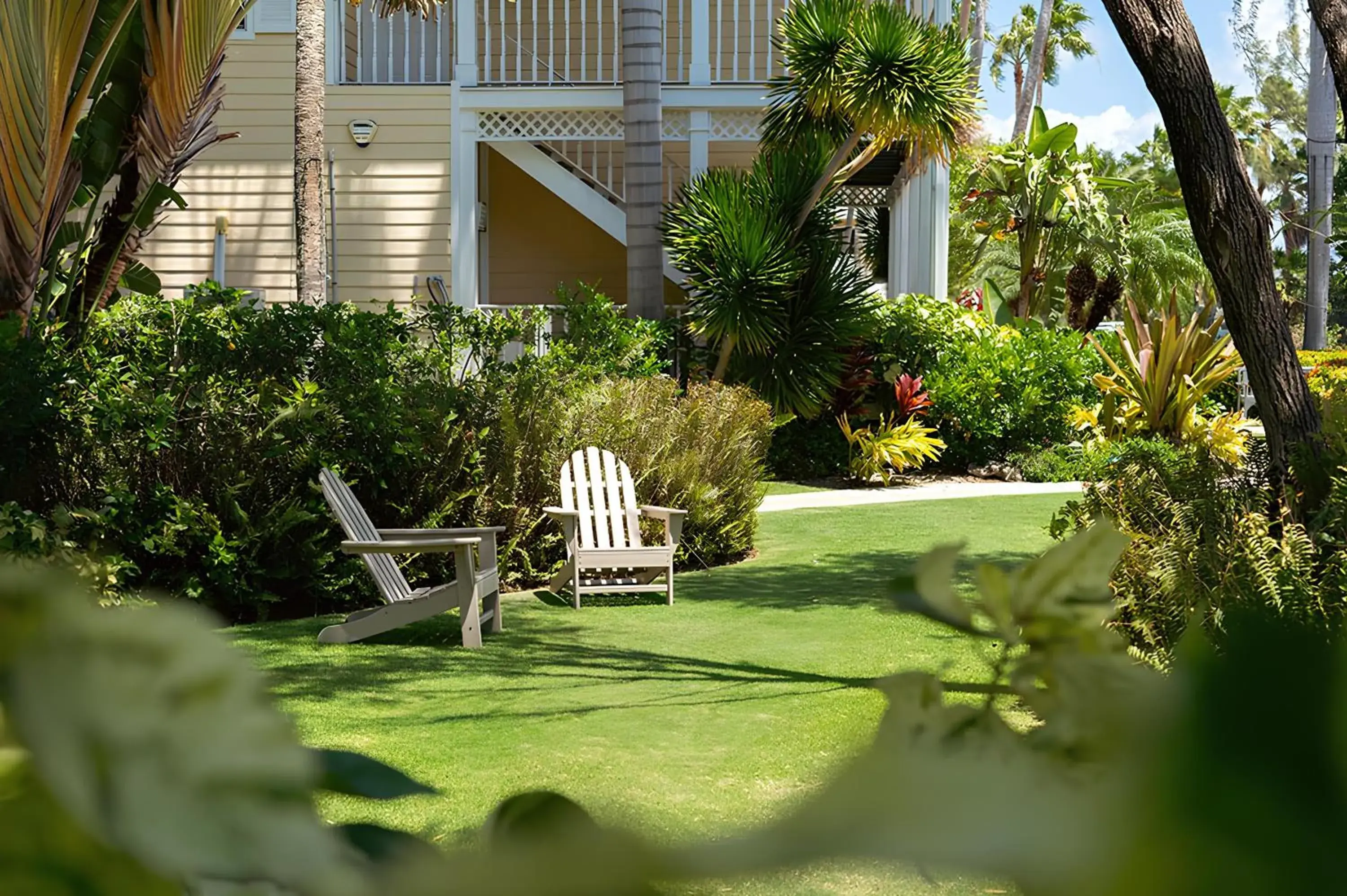 Property building in Sunshine Suites Resort Property building in Sunshine Suites Resort