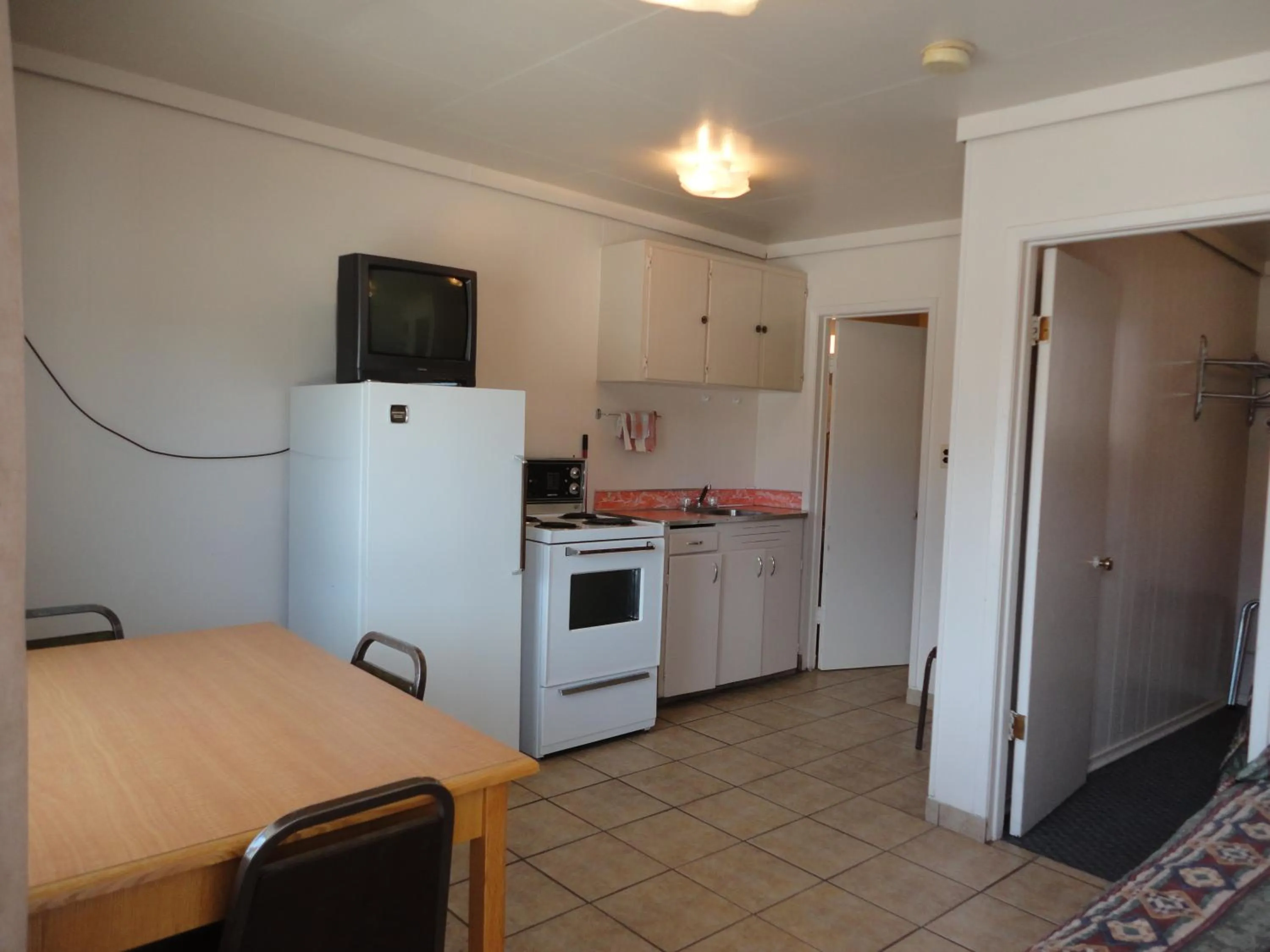 Dining area in Falcon Resort