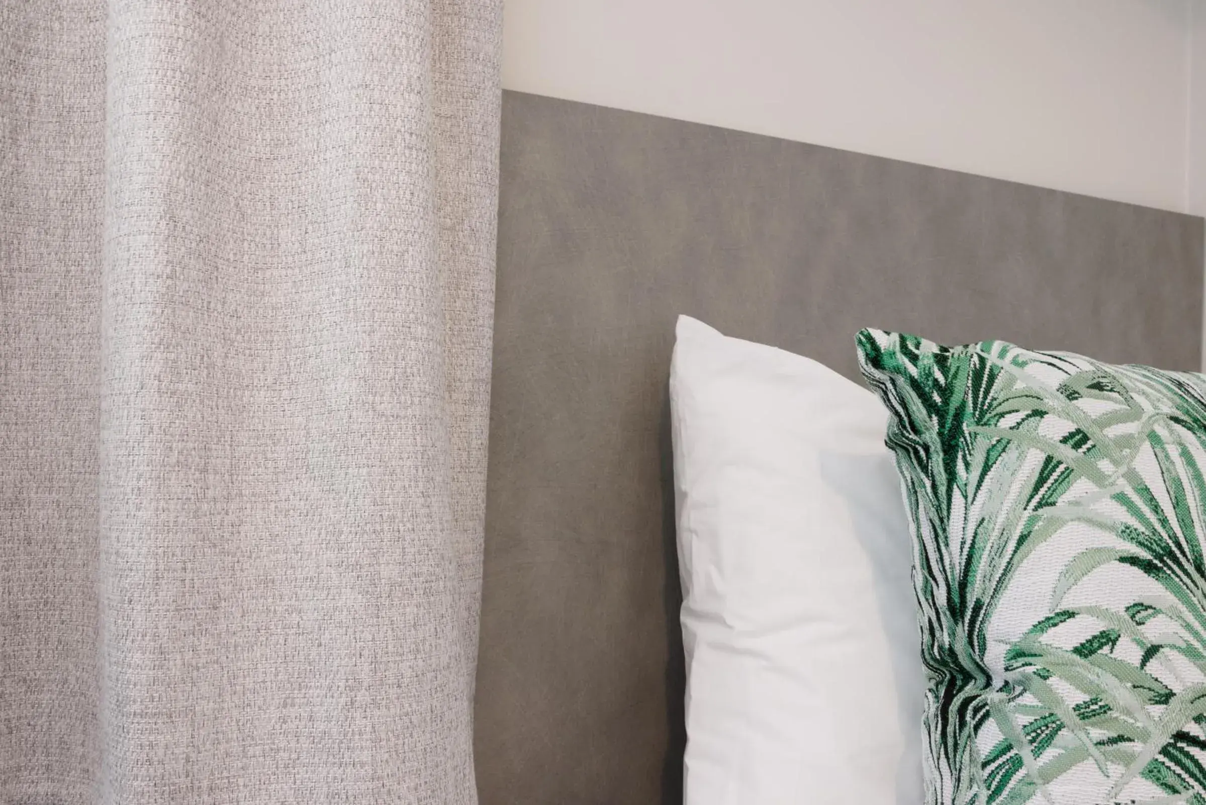 Bed in BK's Pohutukawa Lodge Bed in BK's Pohutukawa Lodge