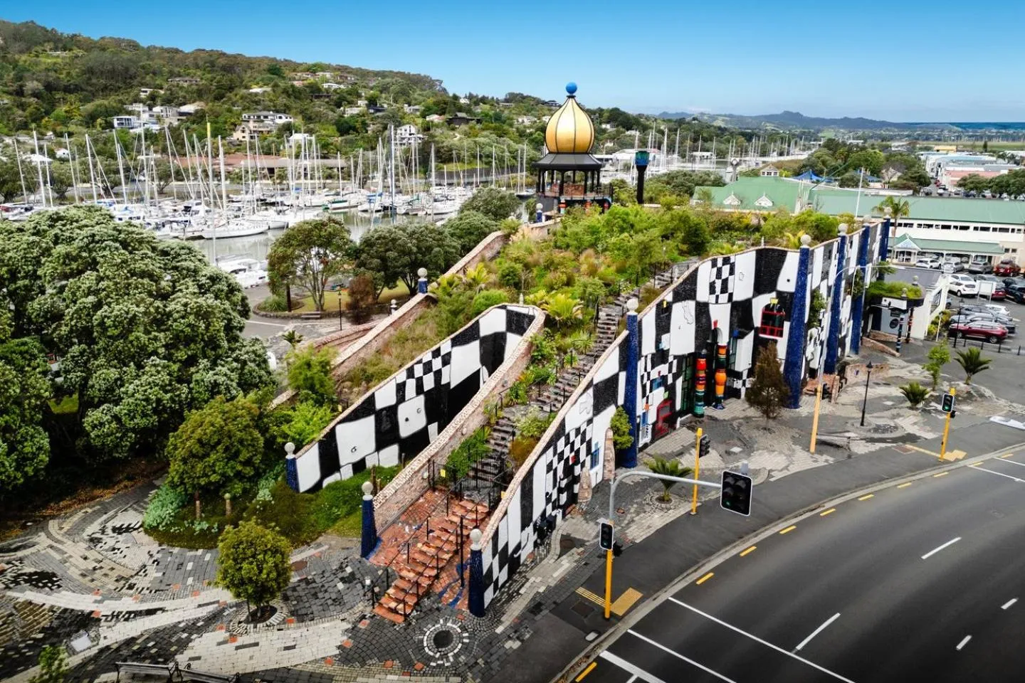 BK's Pohutukawa Lodge