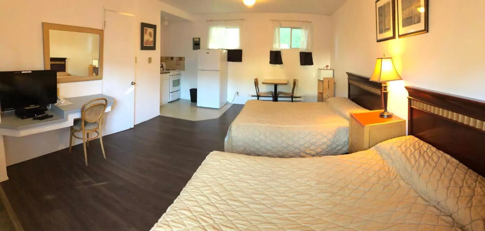 Deluxe Double Room in Marland Motel