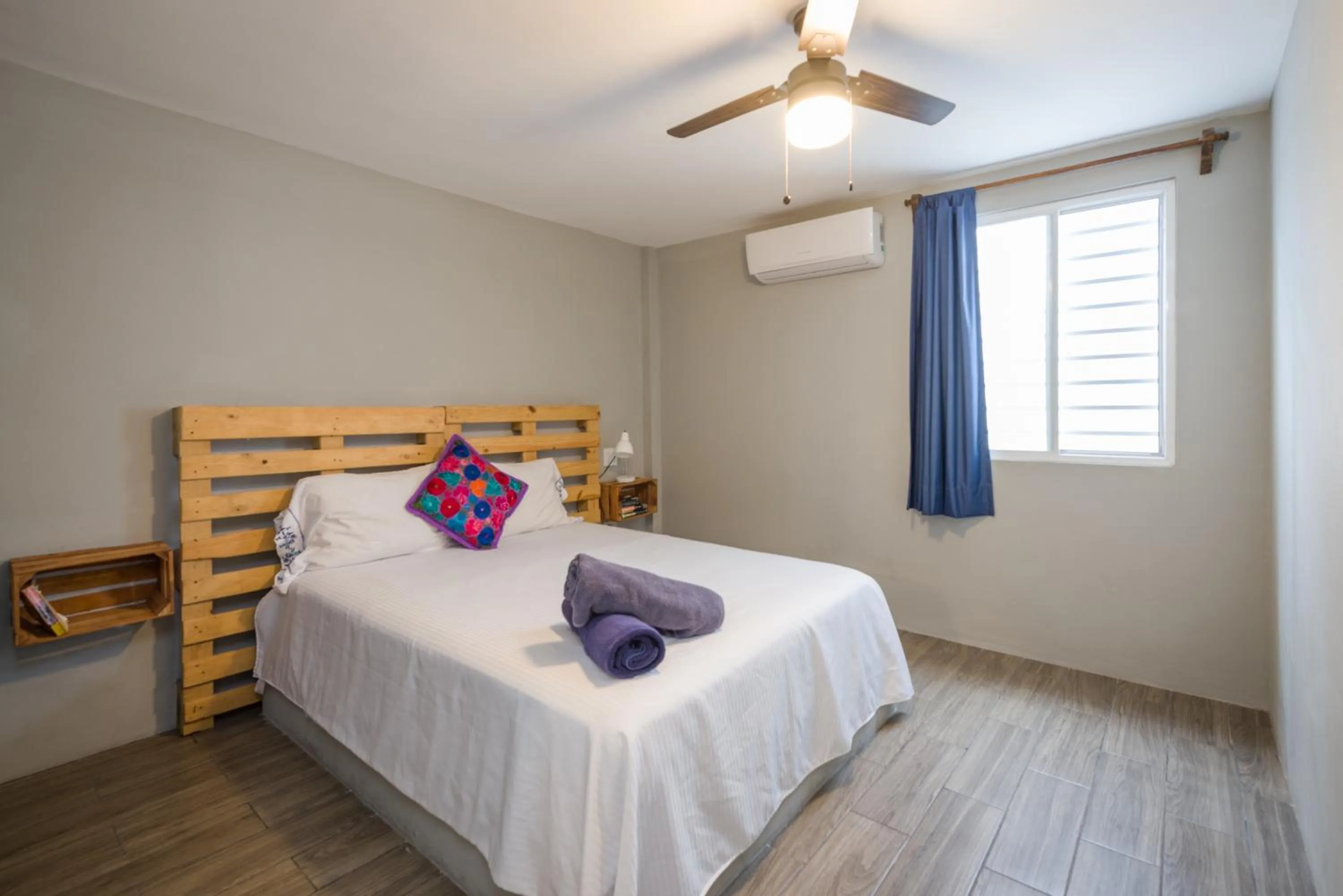 Photo of the whole room, Bed in Gaia Studios