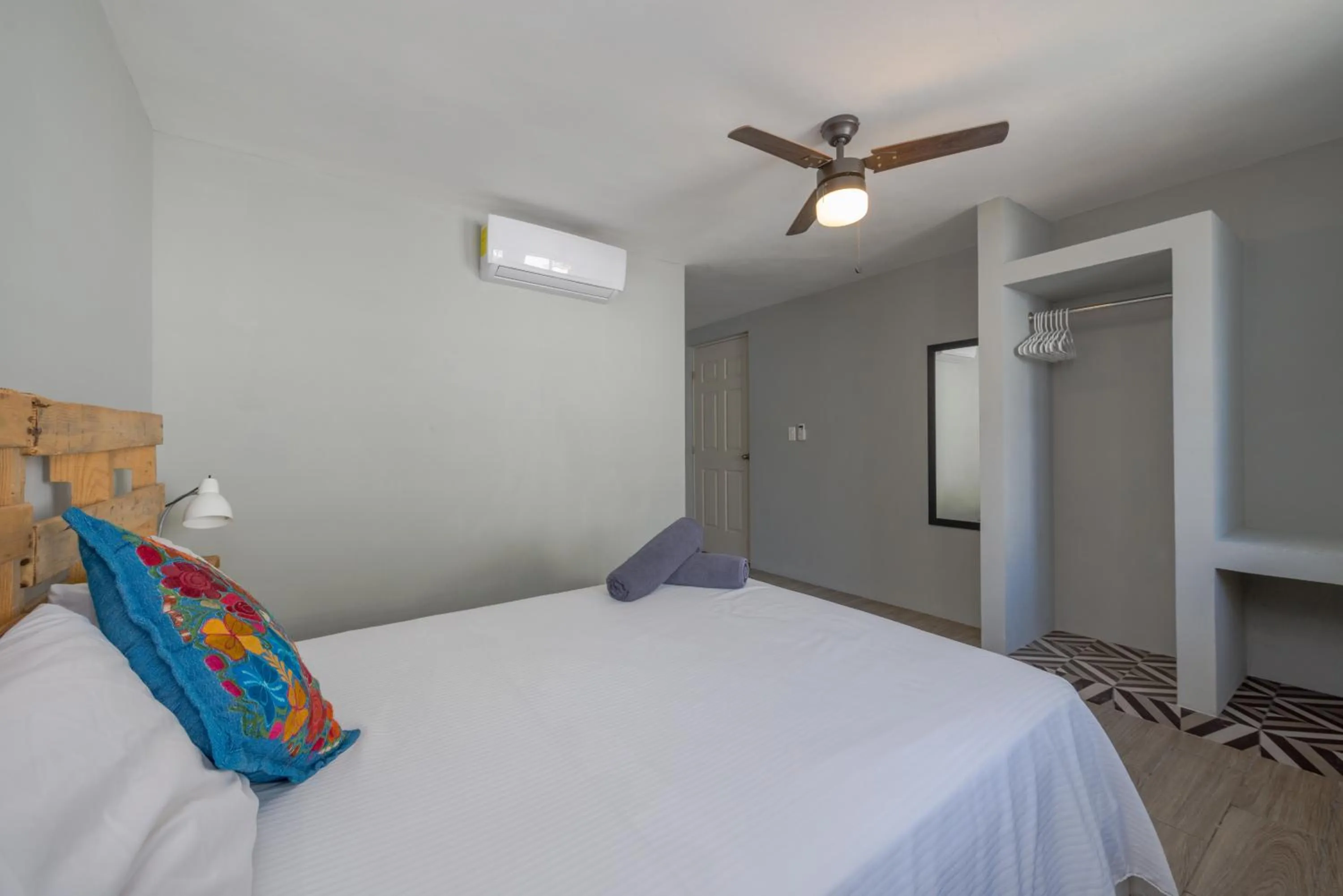 Photo of the whole room, Bed in Gaia Studios