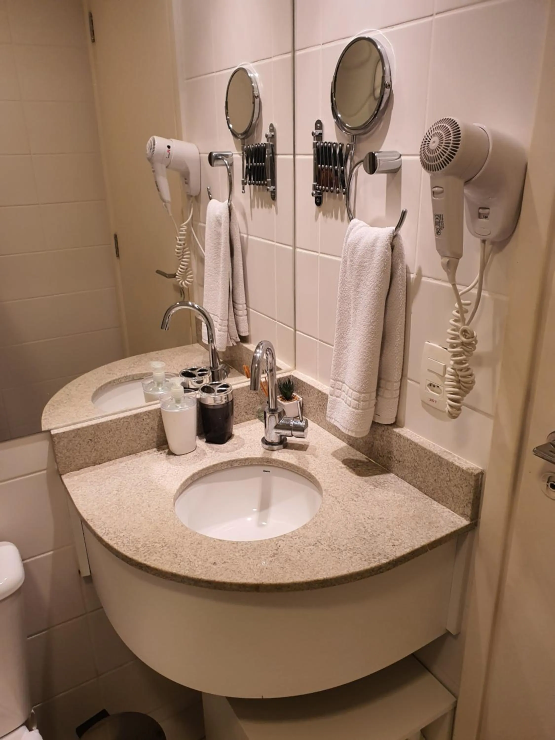 Bathroom in Aparthotel BSB Flats