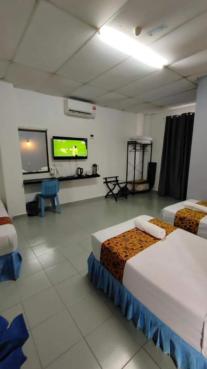 Bed in Hotel K T Mutiara