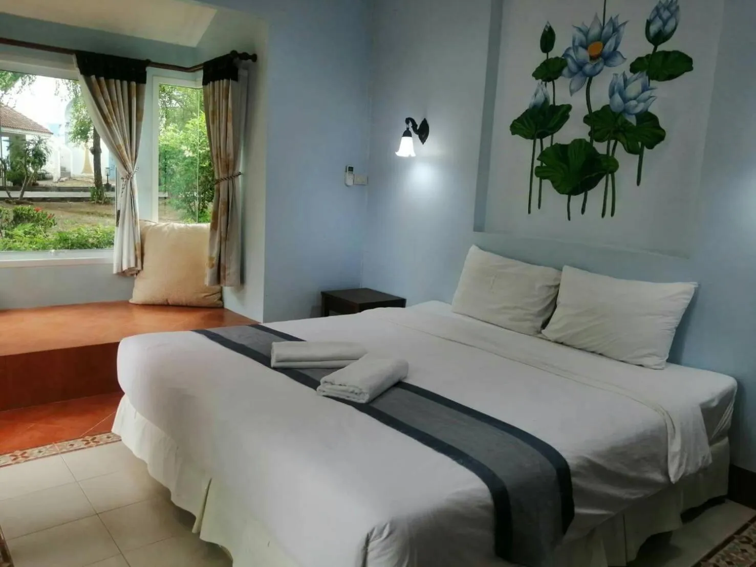 Bed in Baanmontra Beach Resort - Bankrut