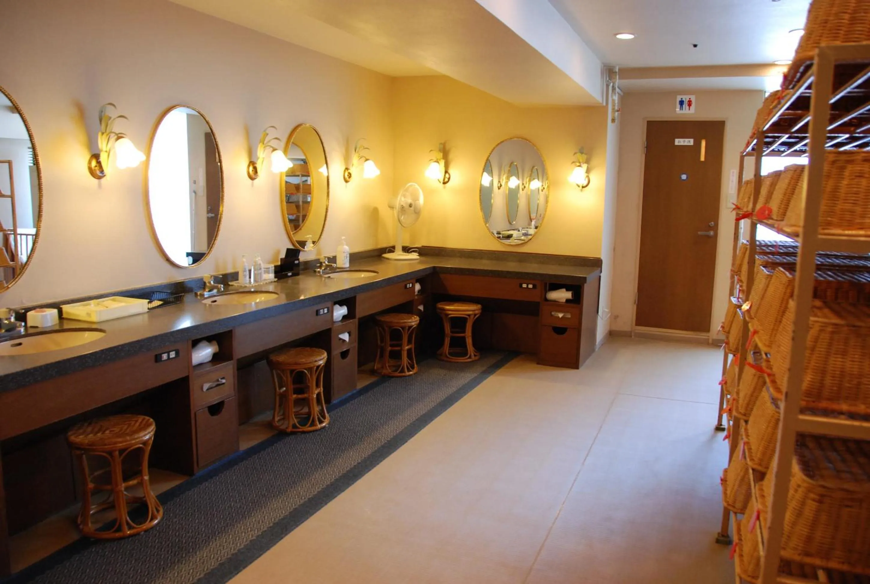 Spa and wellness centre/facilities in Hotel Sanrakuso