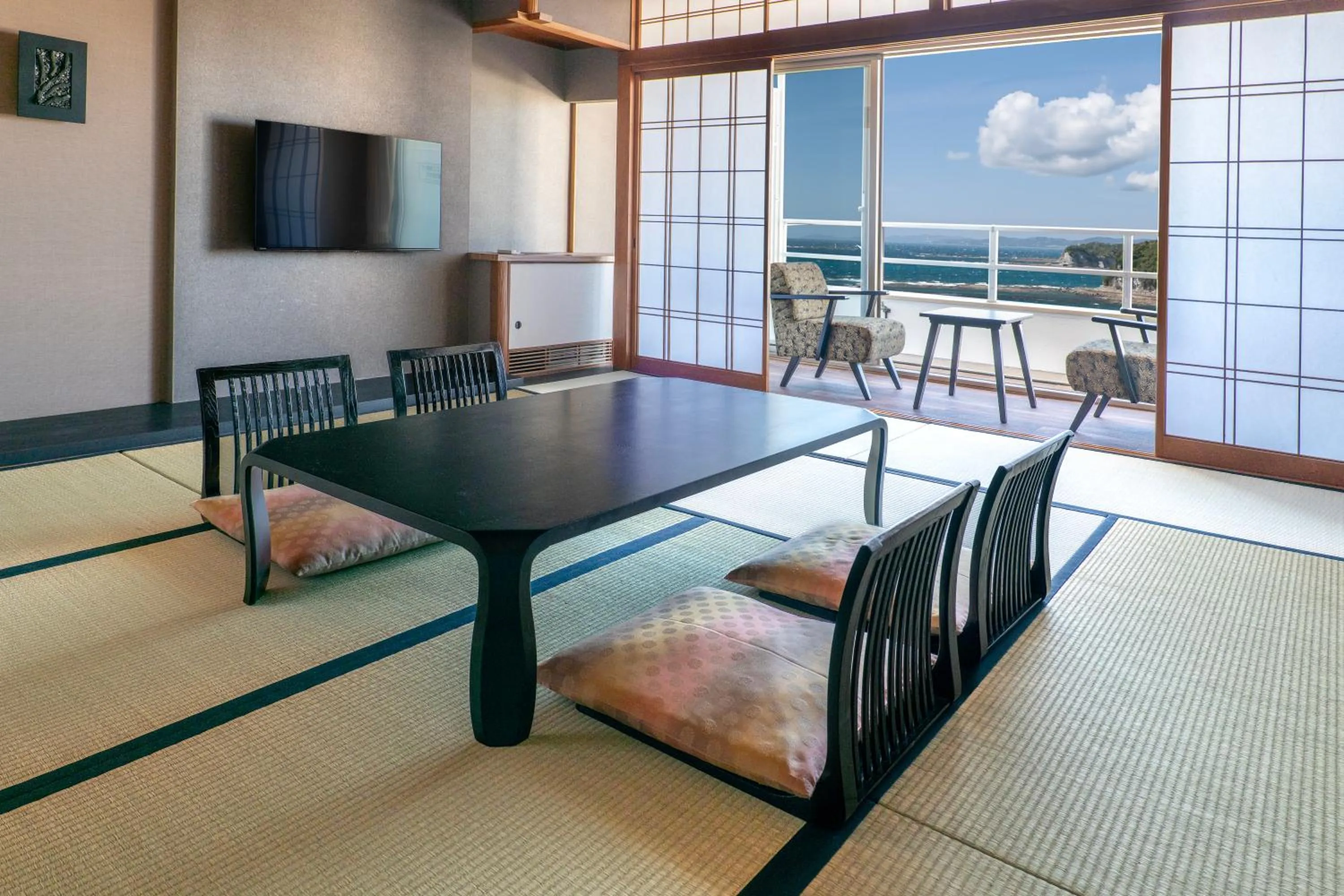 Natural landscape in Hotel Sanrakuso