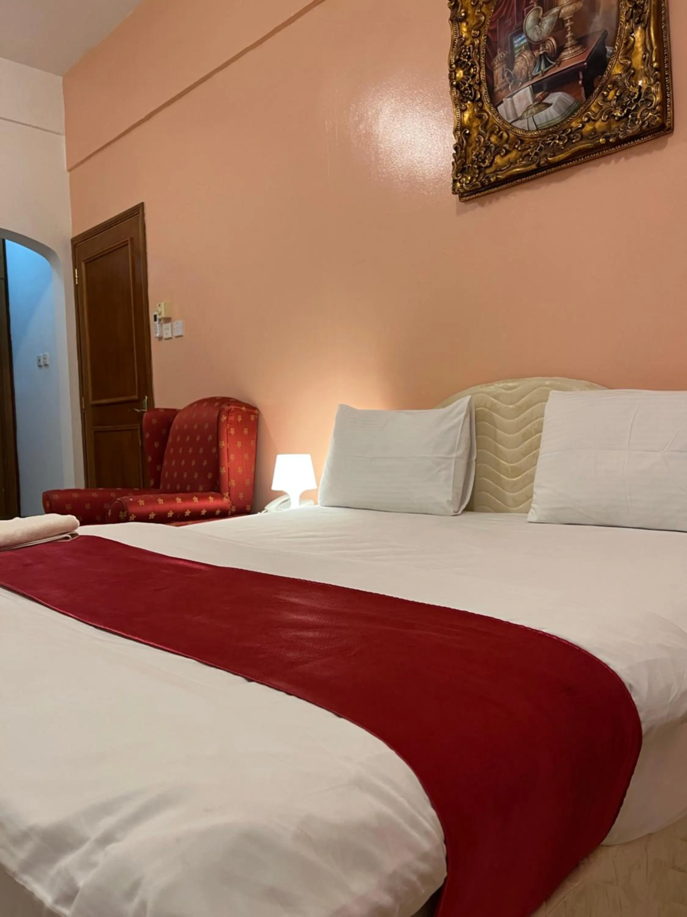 Bed in Atlas Hotel Apartments