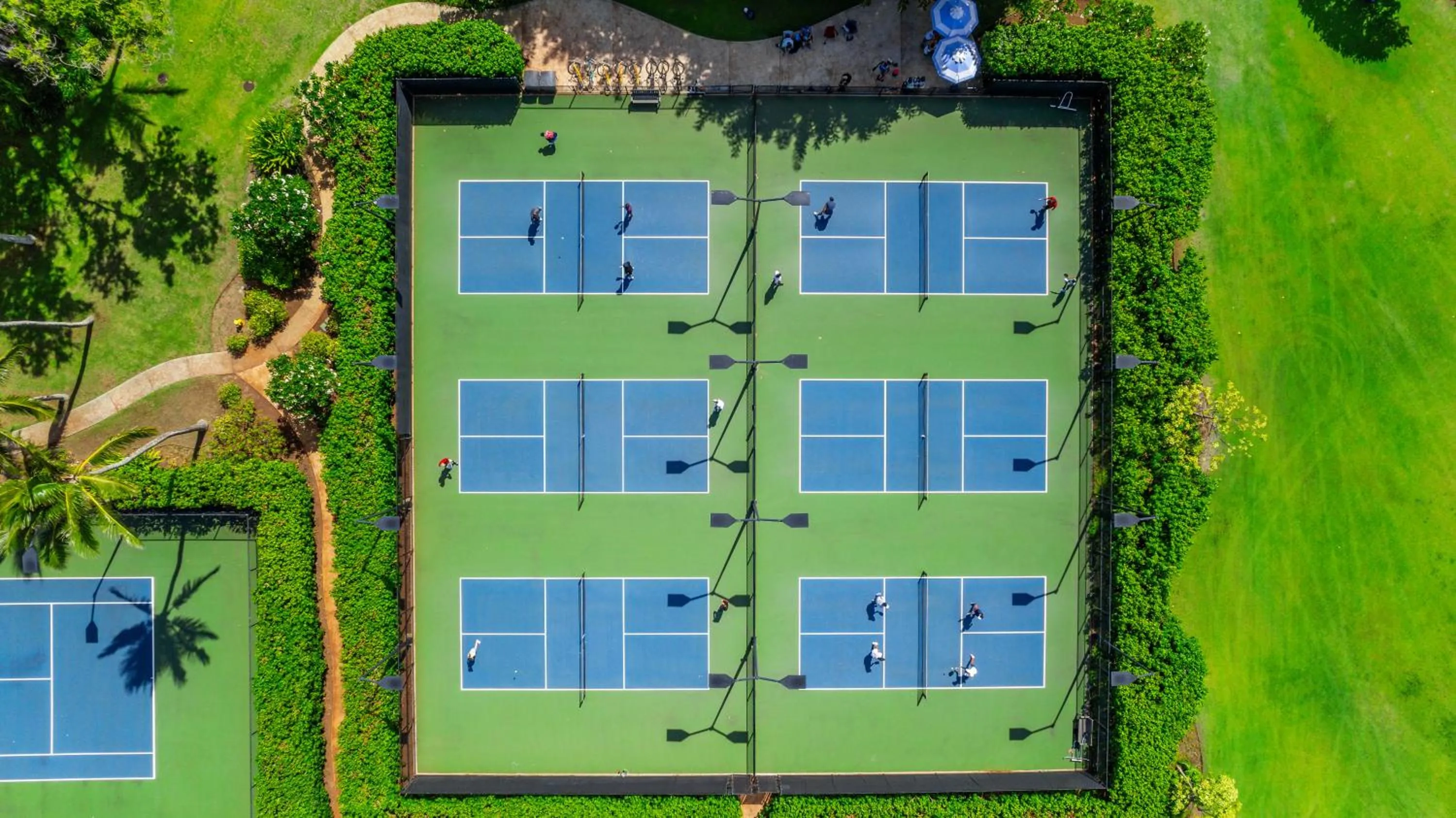 Tennis court in Ocean Villas at Turtle Bay