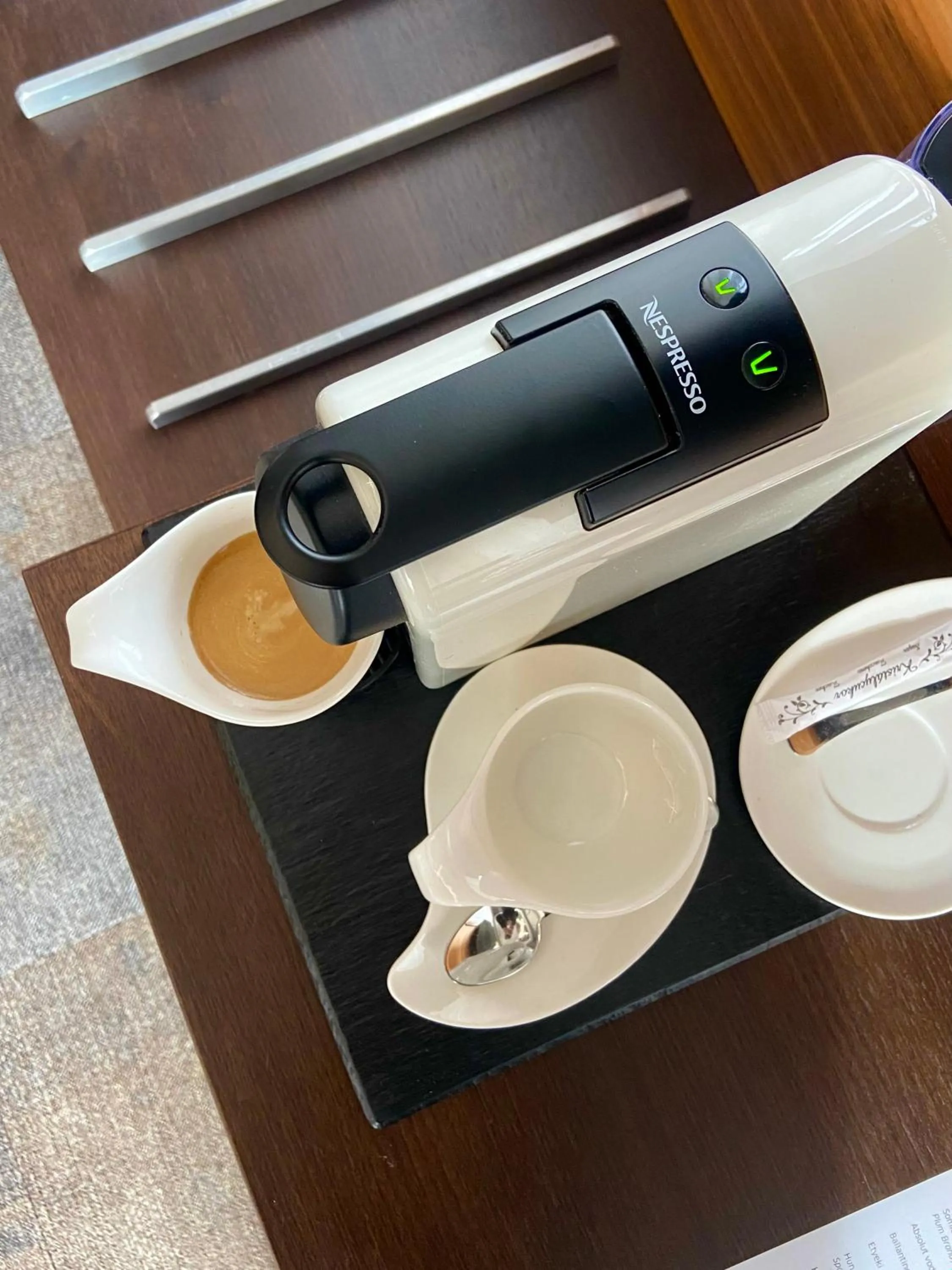 Coffee/tea facilities in Artis Boutique Hotel