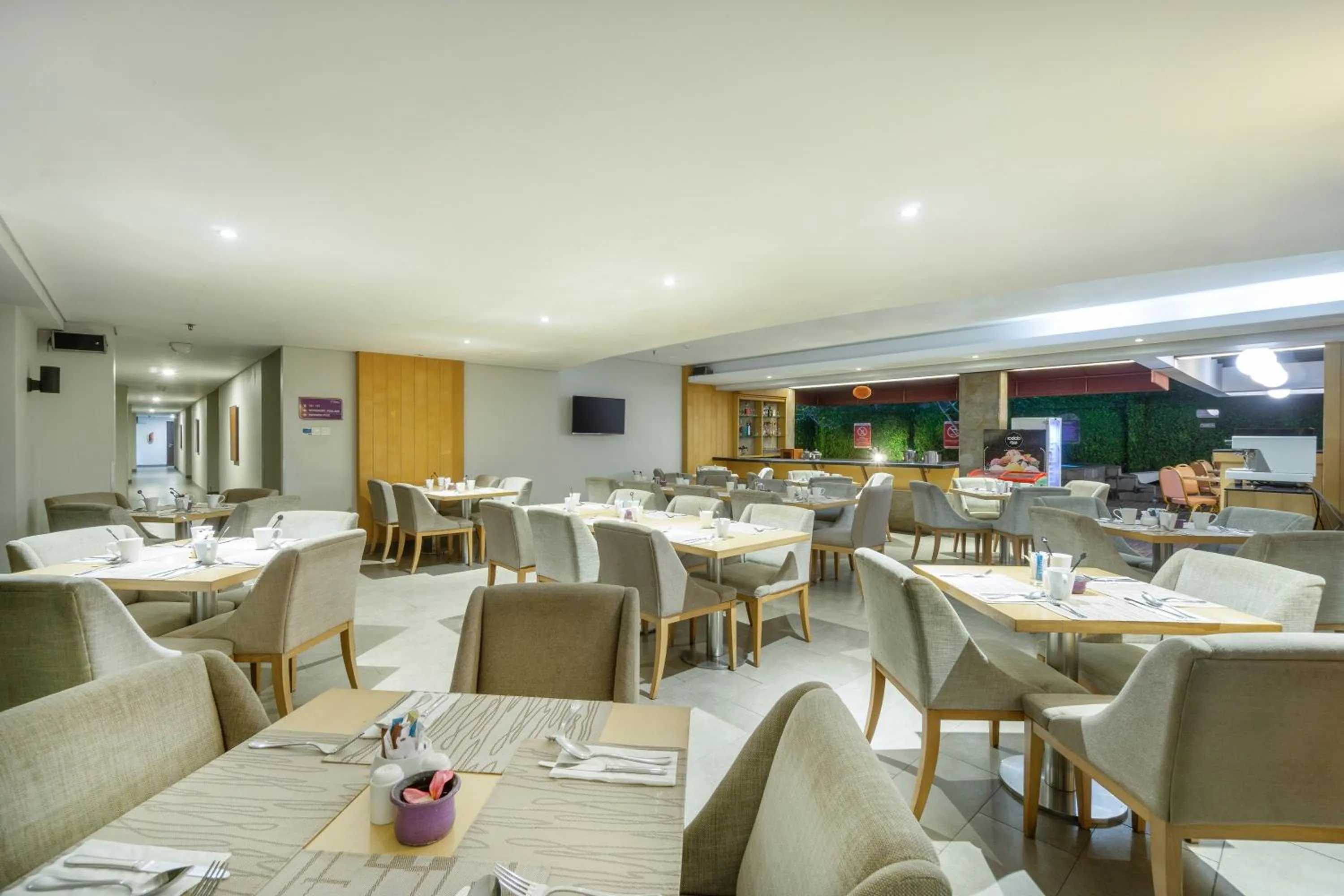 Quest Hotel Kuta by ASTON