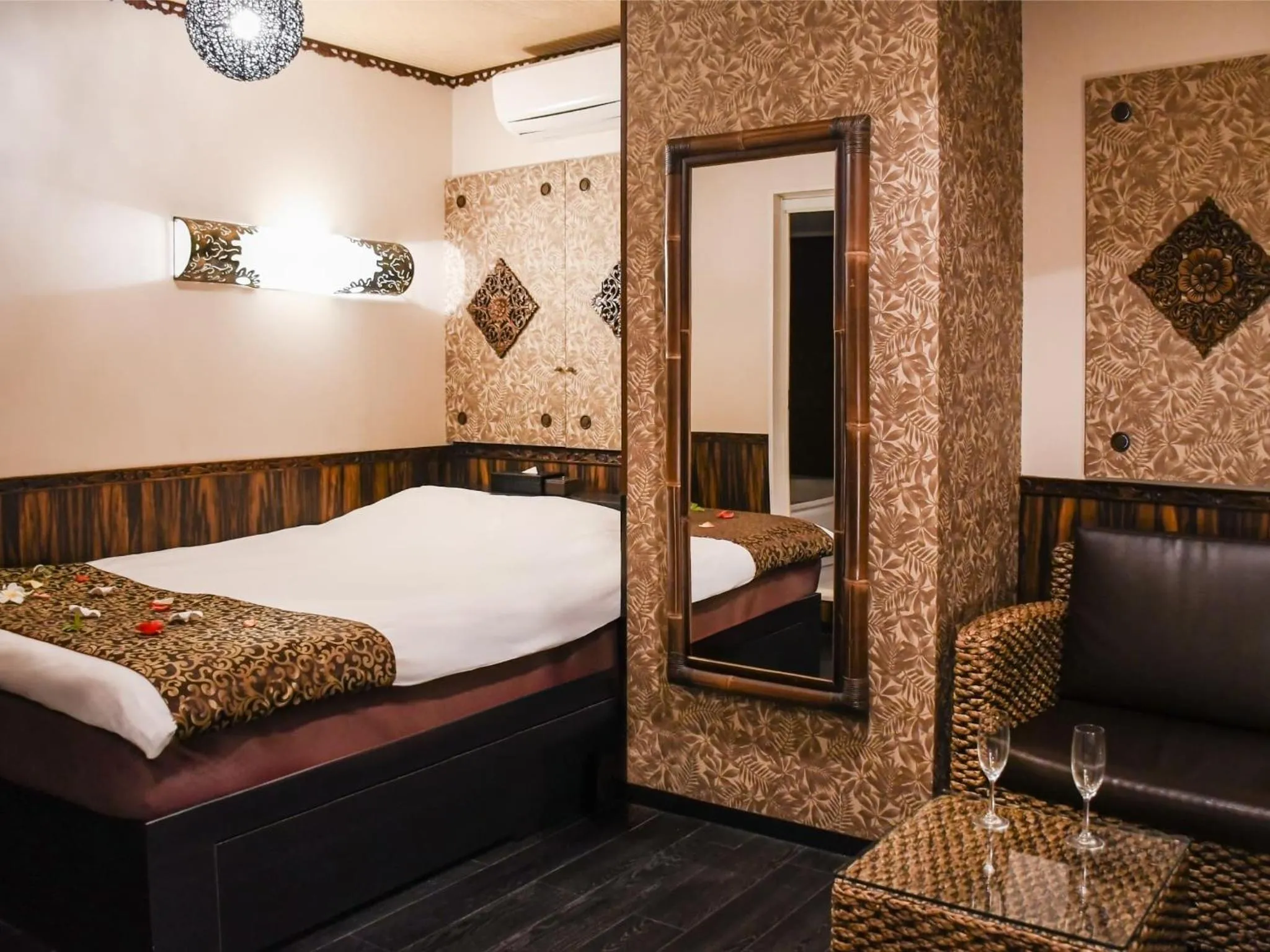 Bed in Ikebukuro Grand Hotel