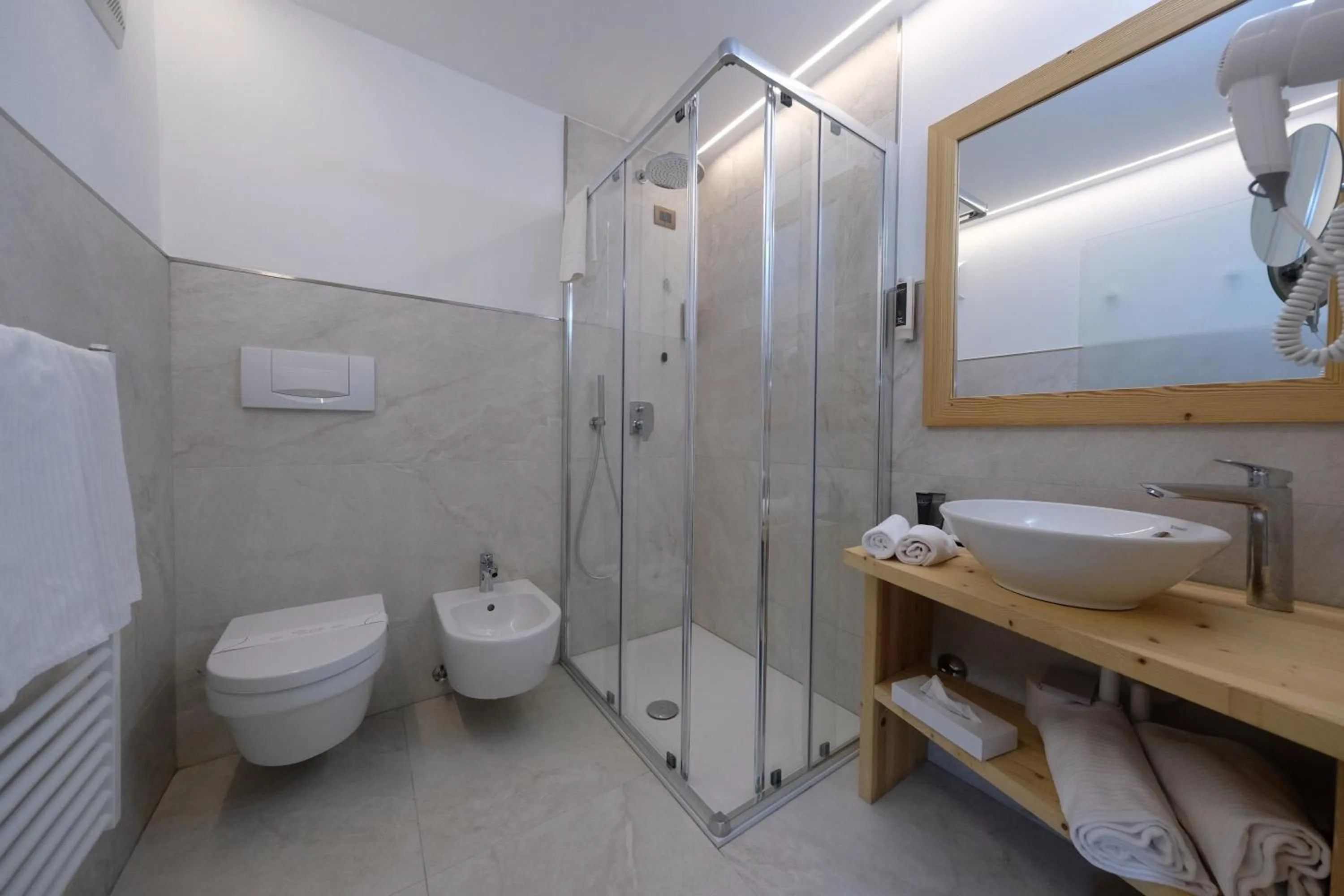 Bathroom in Sport Hotel Majarè