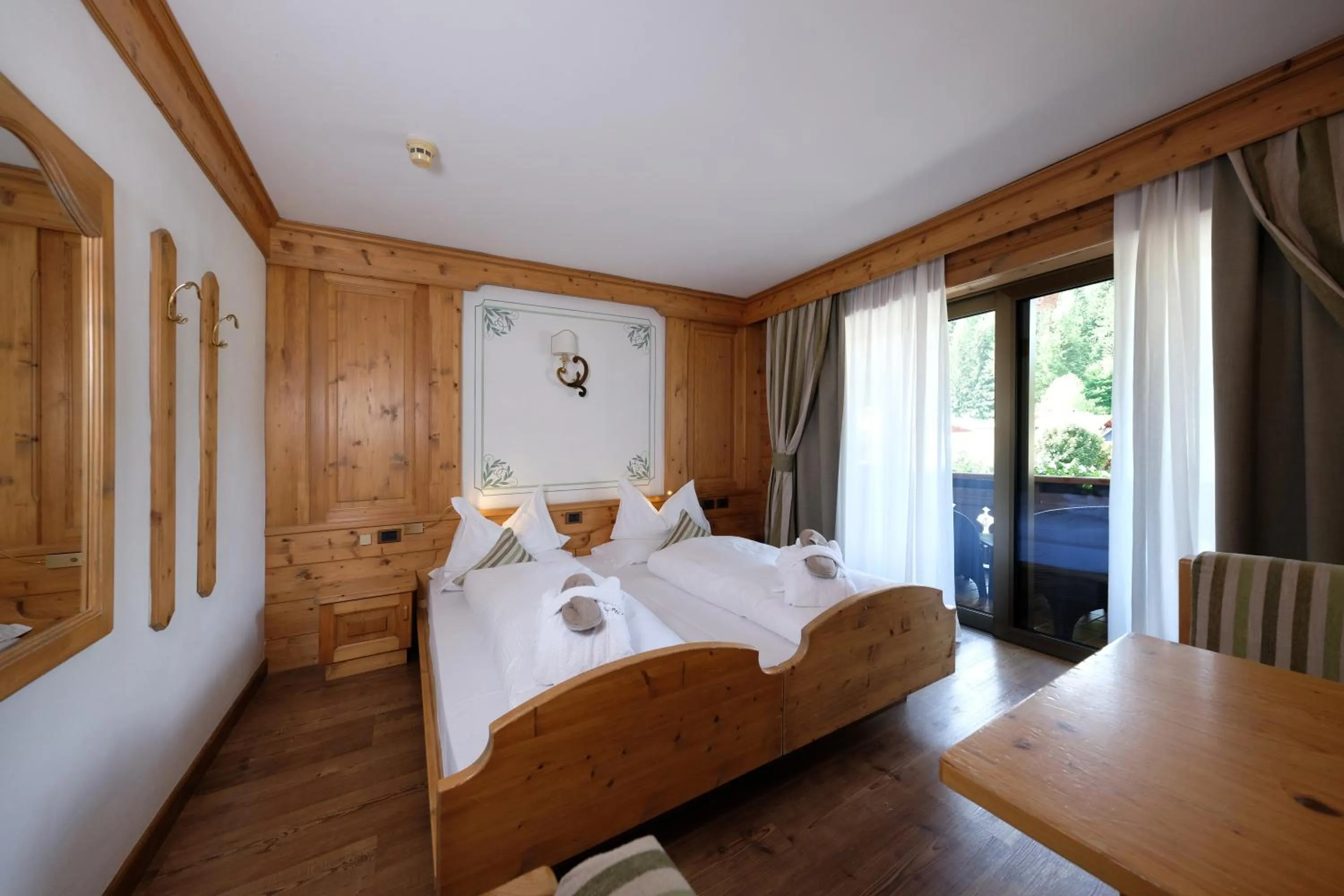 Bedroom, Bed in Sport Hotel Majarè