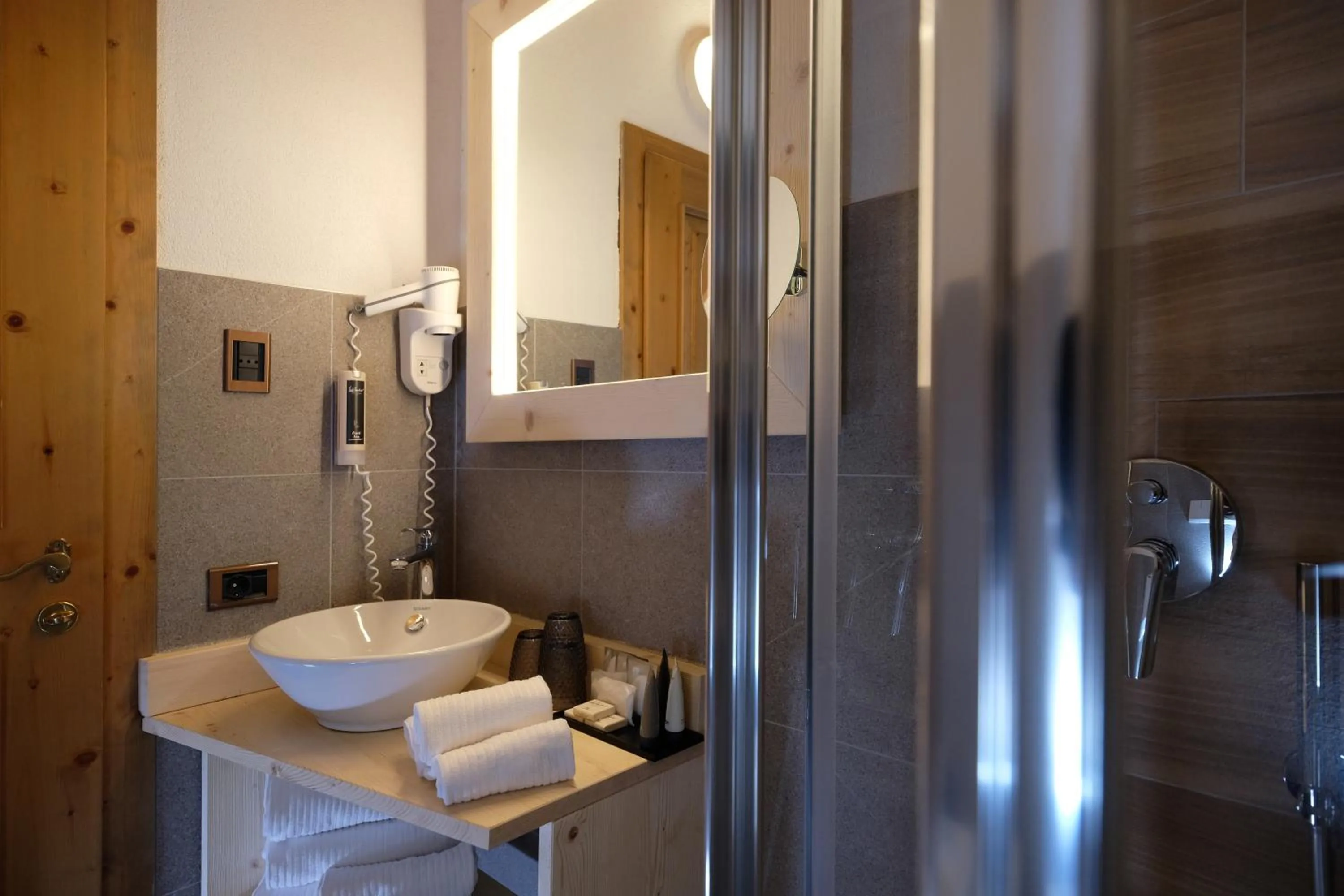 Bathroom in Sport Hotel Majarè