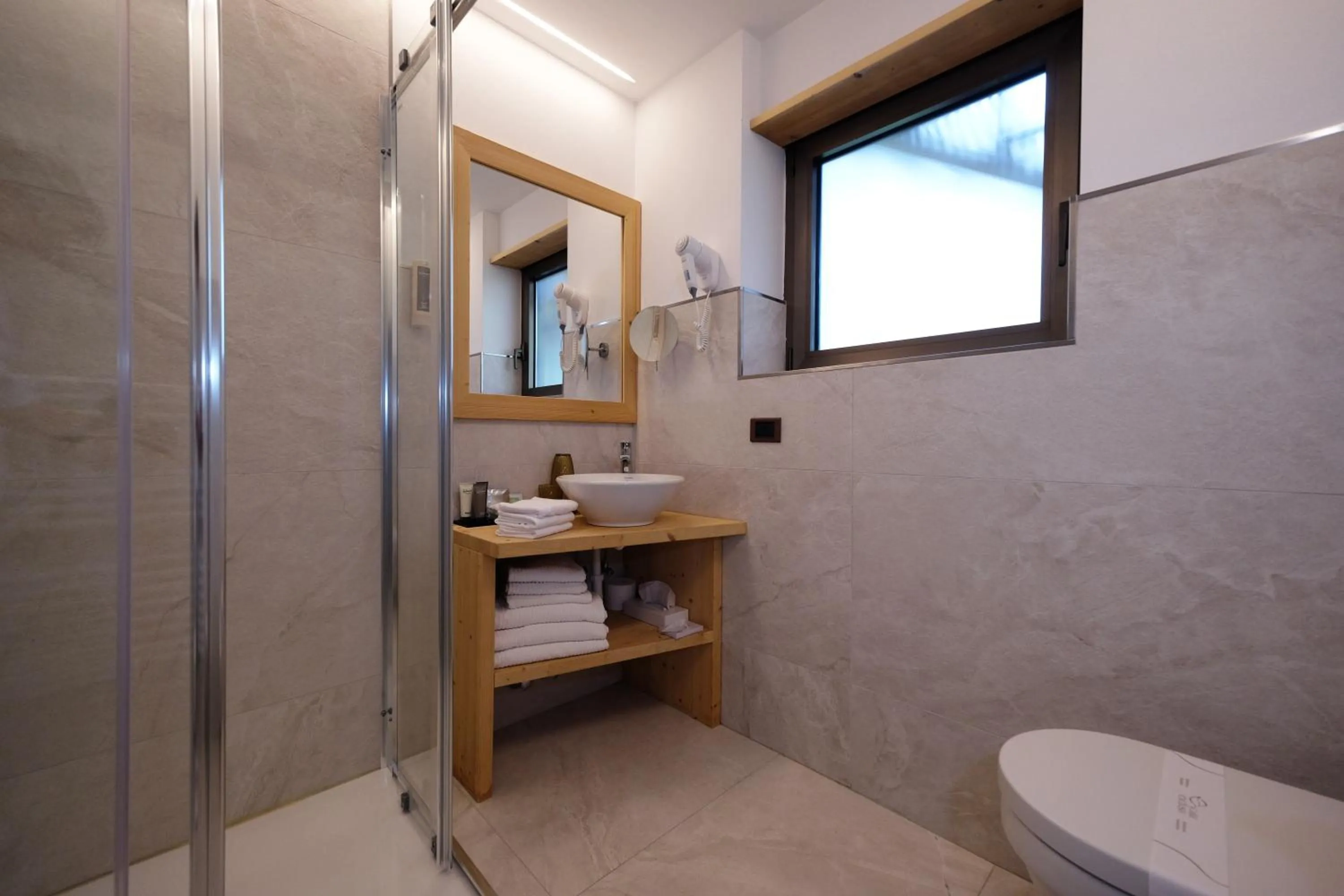 Bathroom in Sport Hotel Majarè