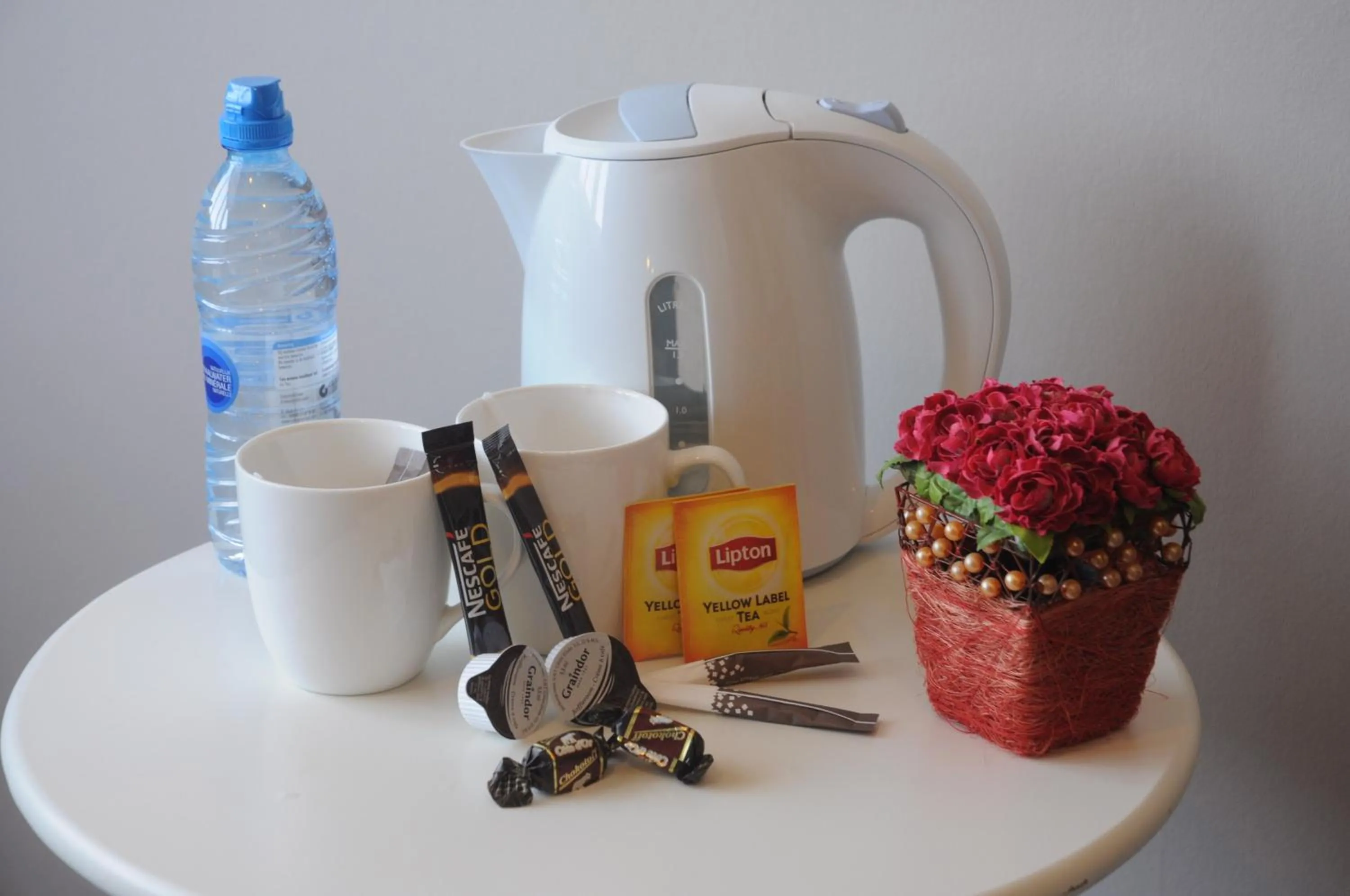 Coffee/tea facilities in Logies Het Maantje