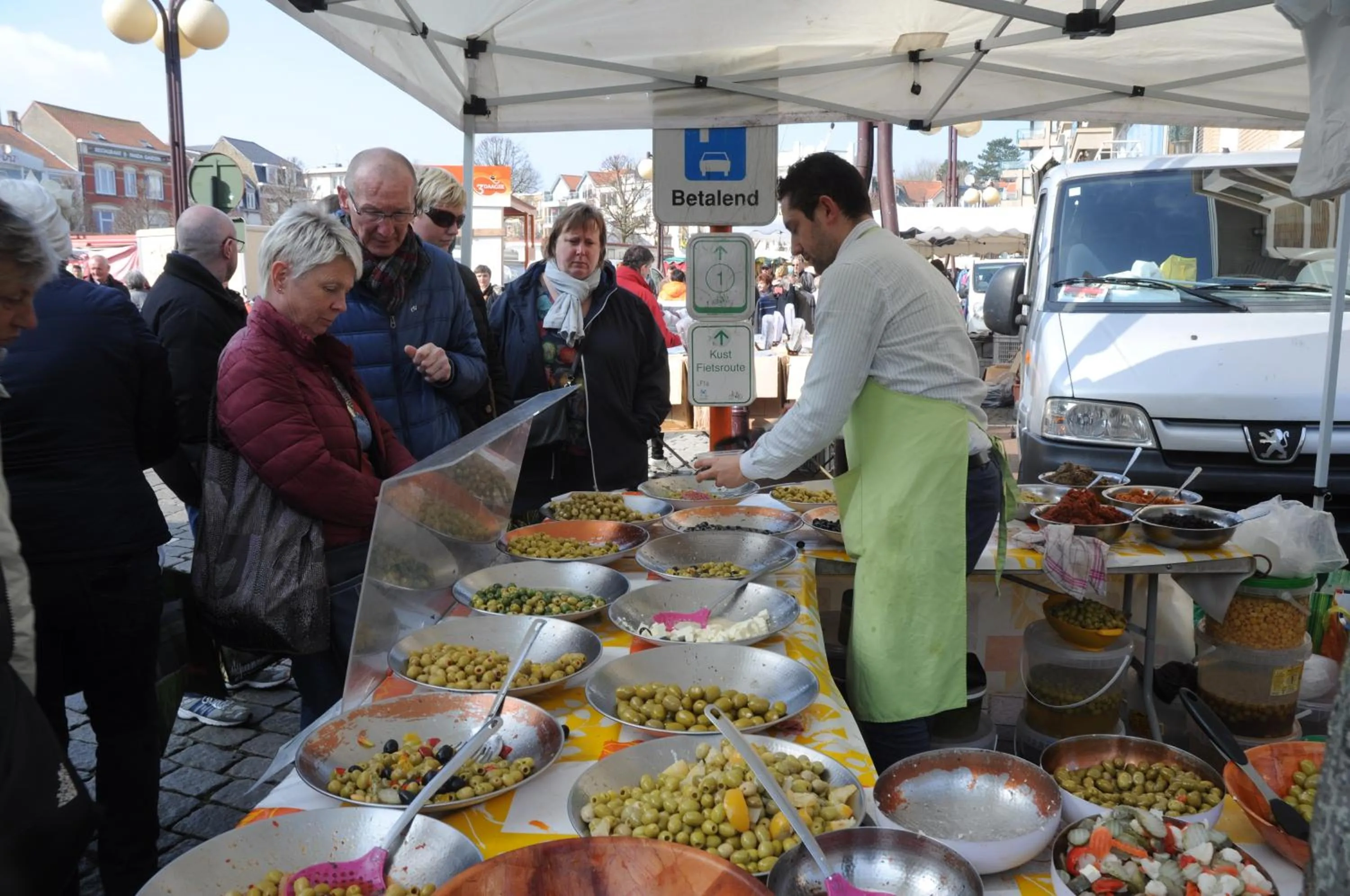 Activities in Logies Het Maantje