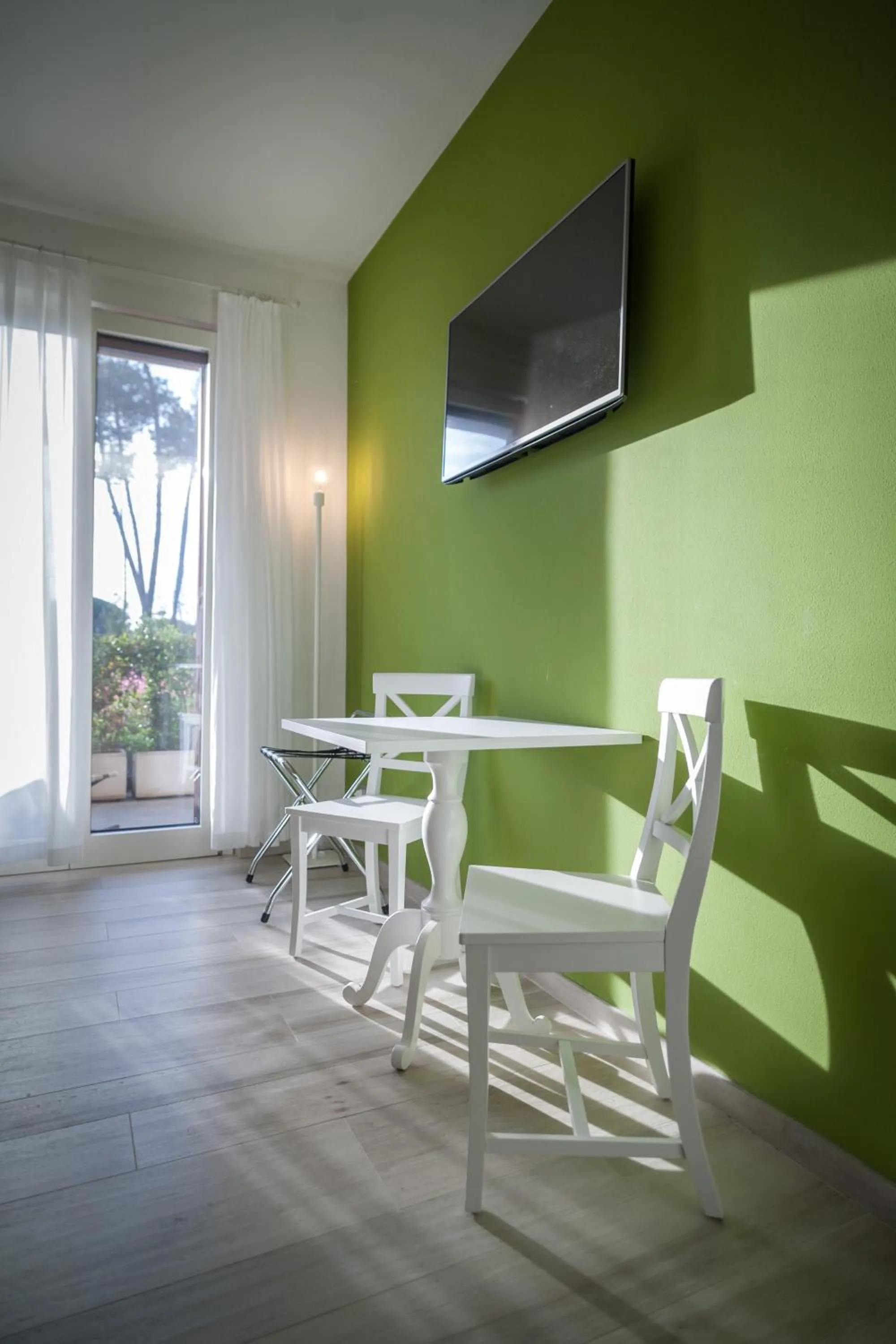 TV and multimedia in Arli Hotel Hideaway Punta Ala - Adults Only