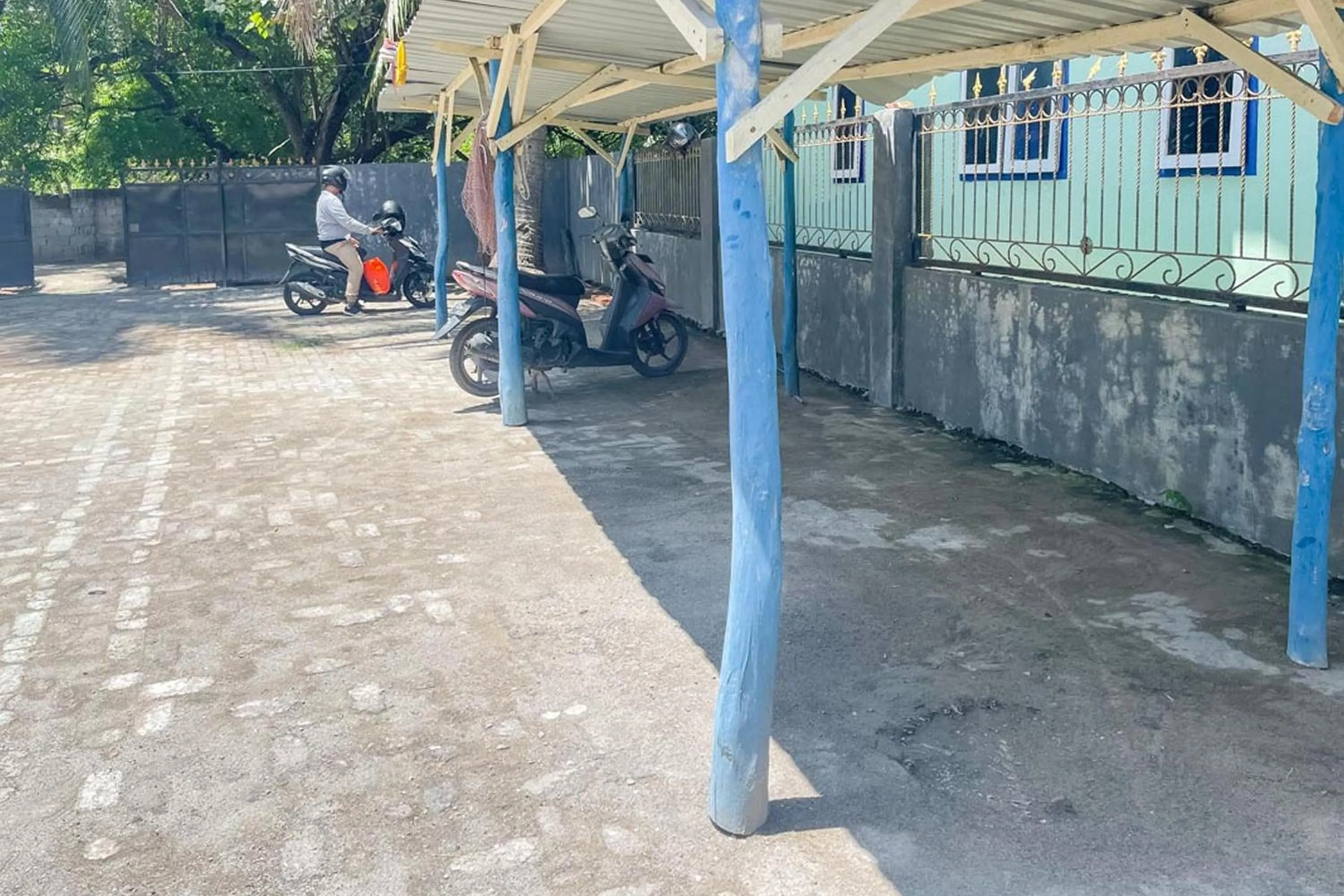 Ekas Beach Guesthouse Mitra RedDoorz