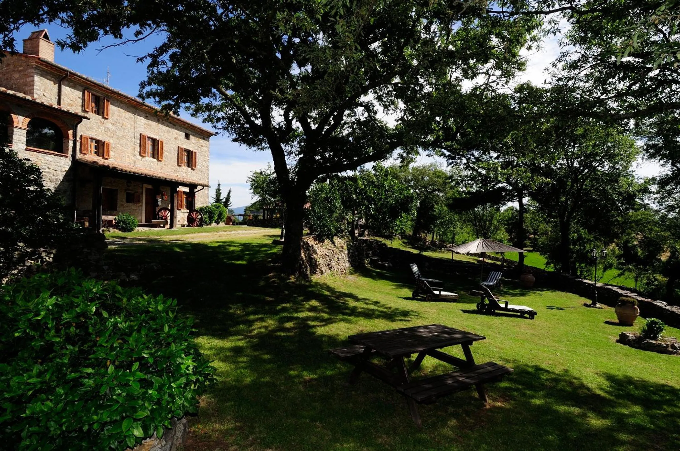 Property building in Agriturismo I Monti