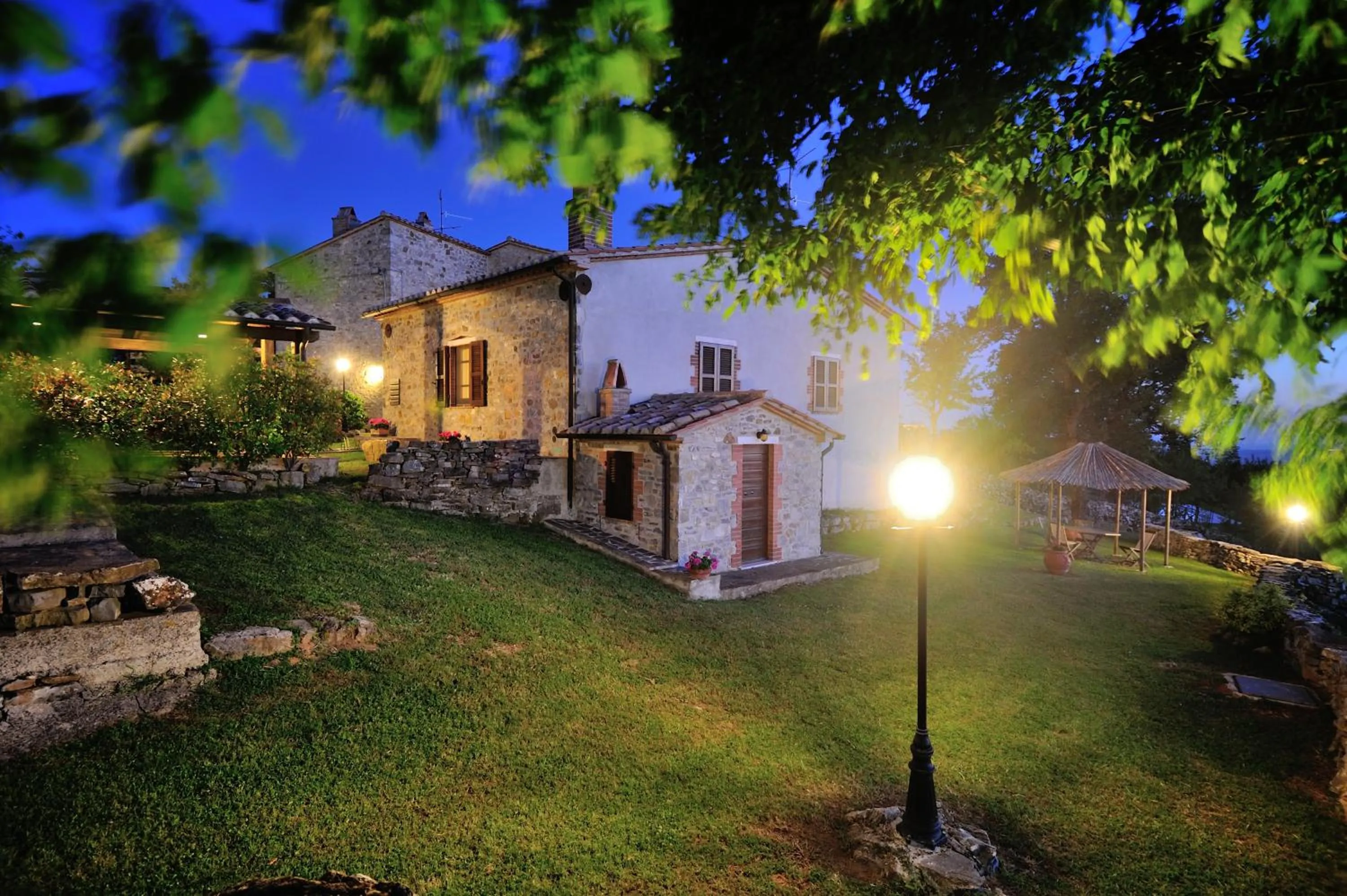 Night in Agriturismo I Monti