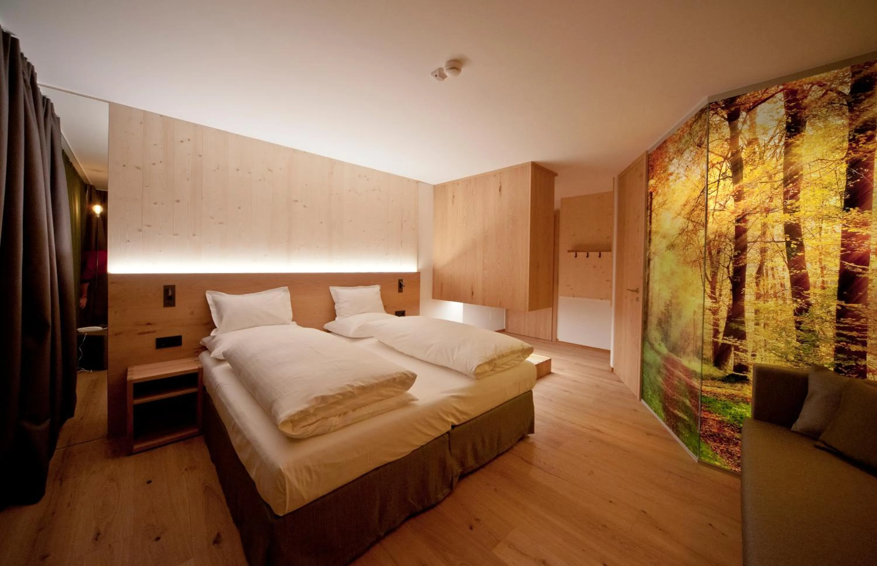 Bedroom, Bed in Mountain Design Hotel Eden Selva