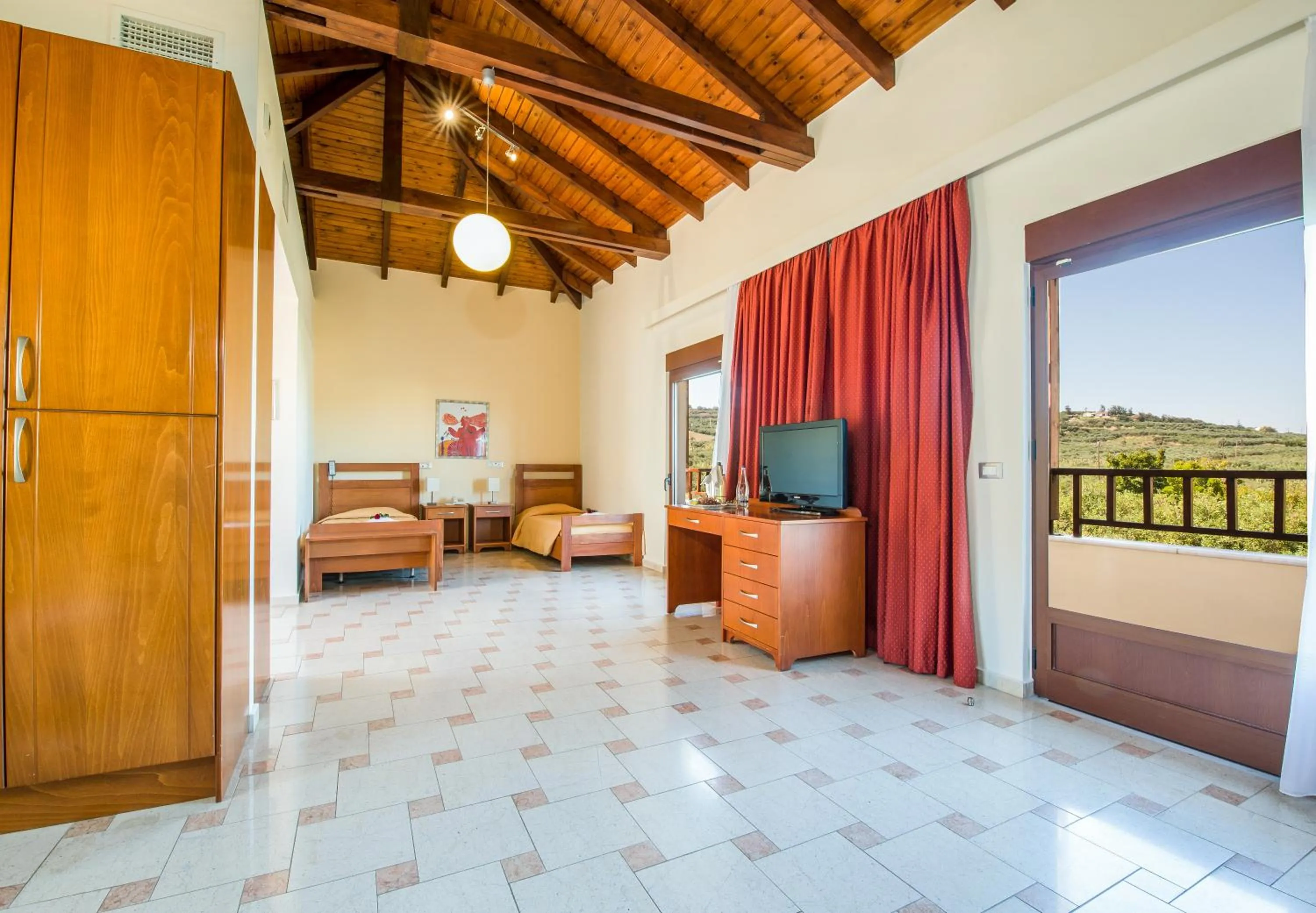 TV and multimedia in ERIA RESORT for people with special abilities