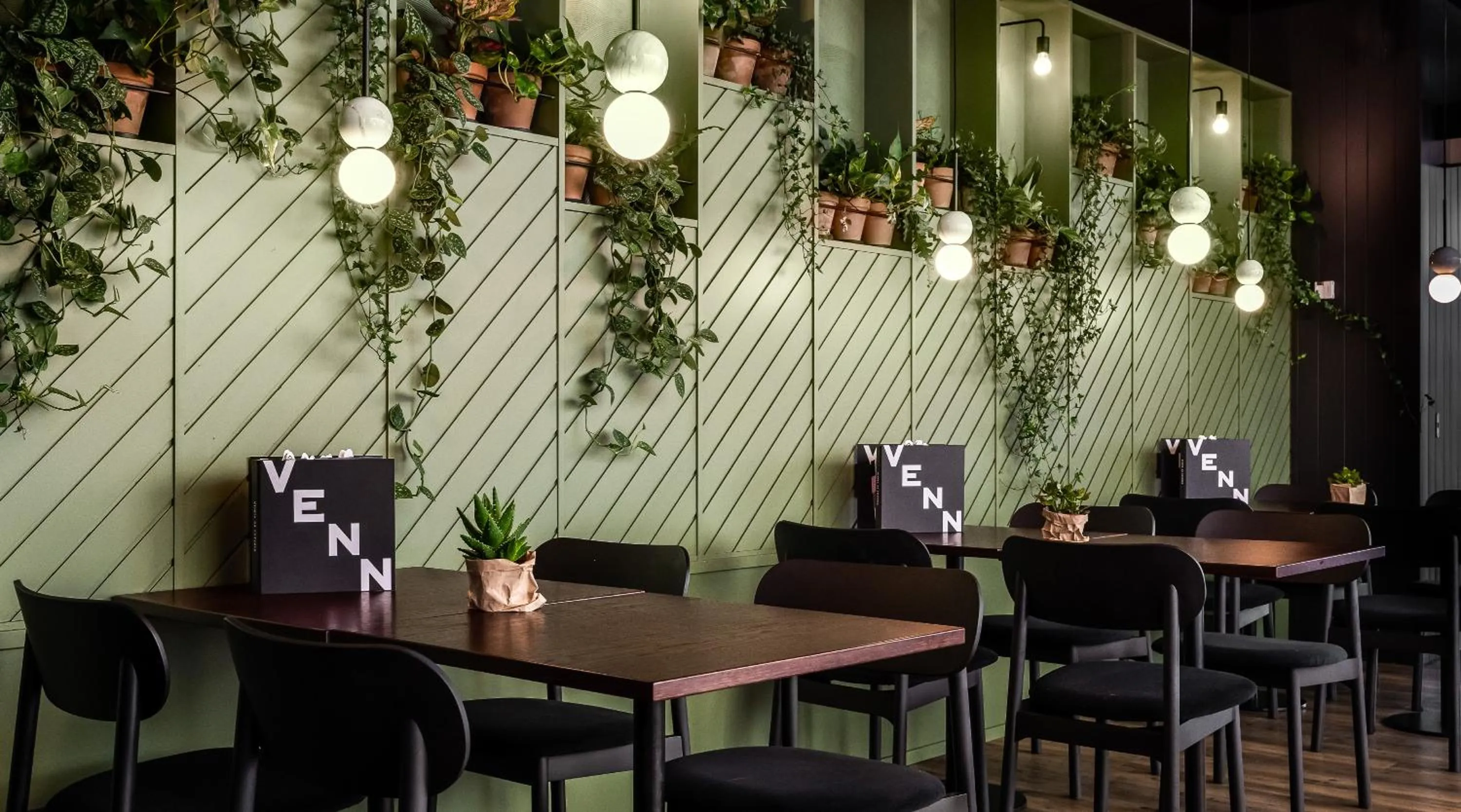 Restaurant/places to eat in Original Sokos Hotel Arina Oulu