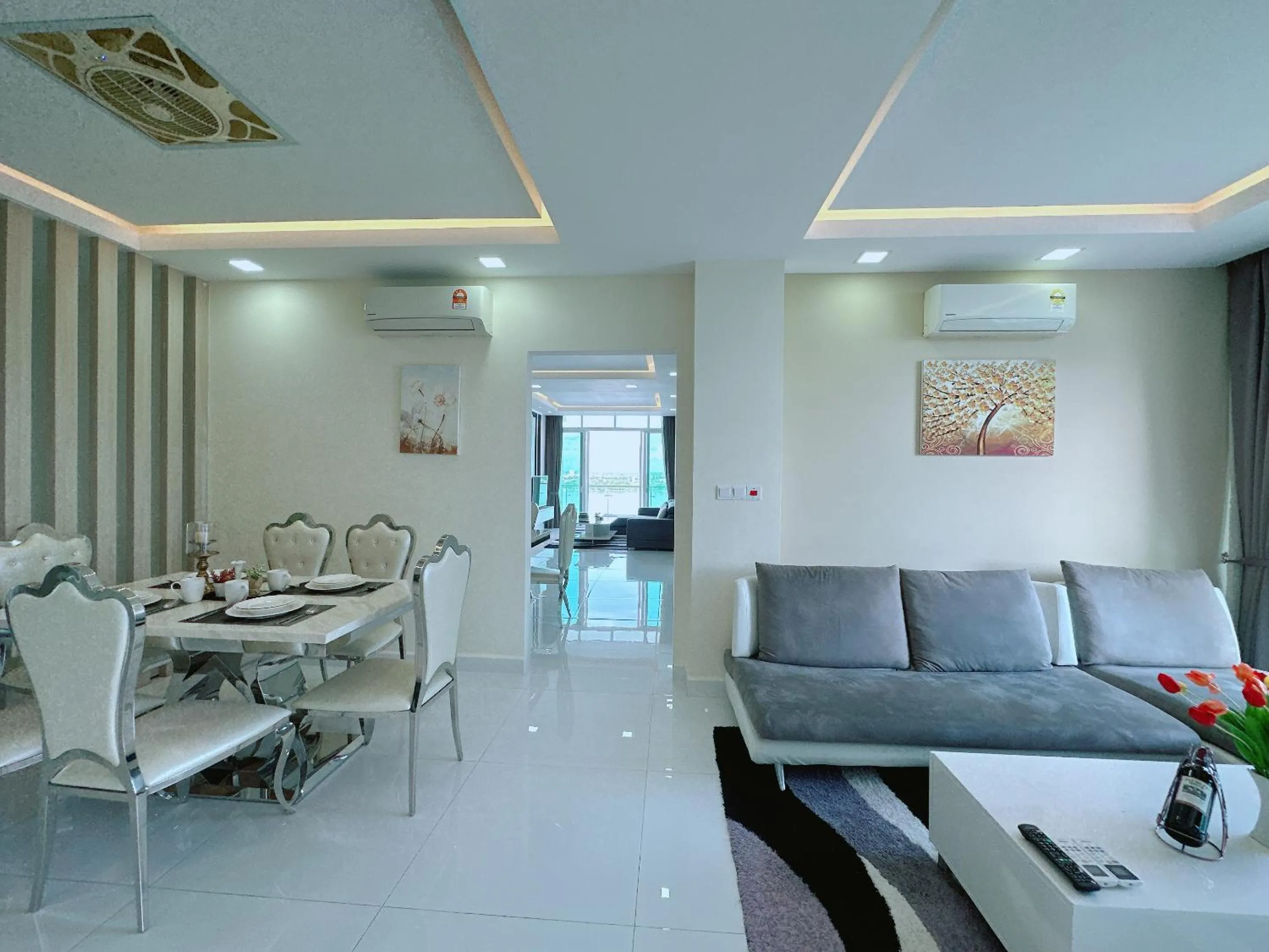 Living room in Infinity 28 Hotel and Residence