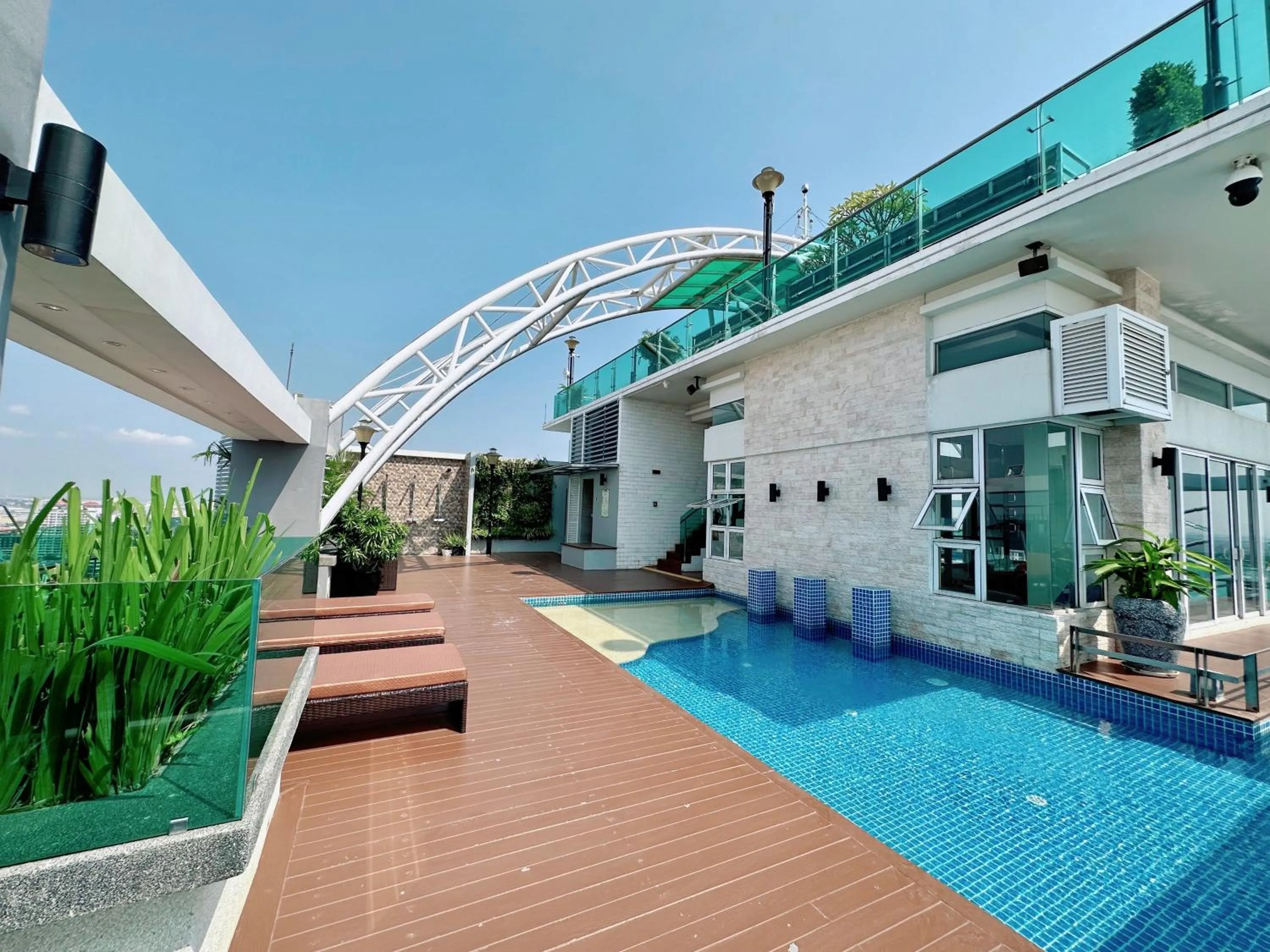 Pool view in Infinity 28 Hotel and Residence