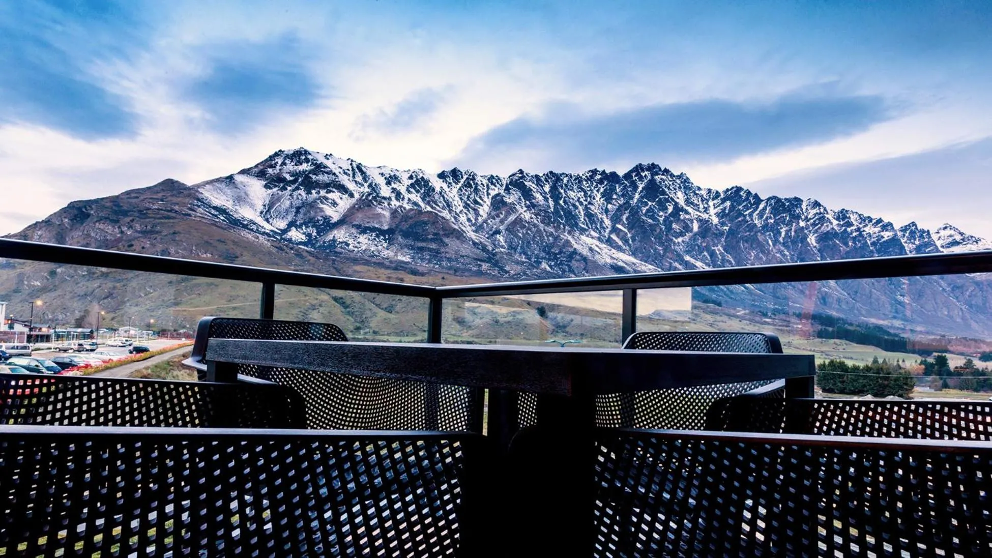 Executive 2 Bedroom Apartment Remarkables Park