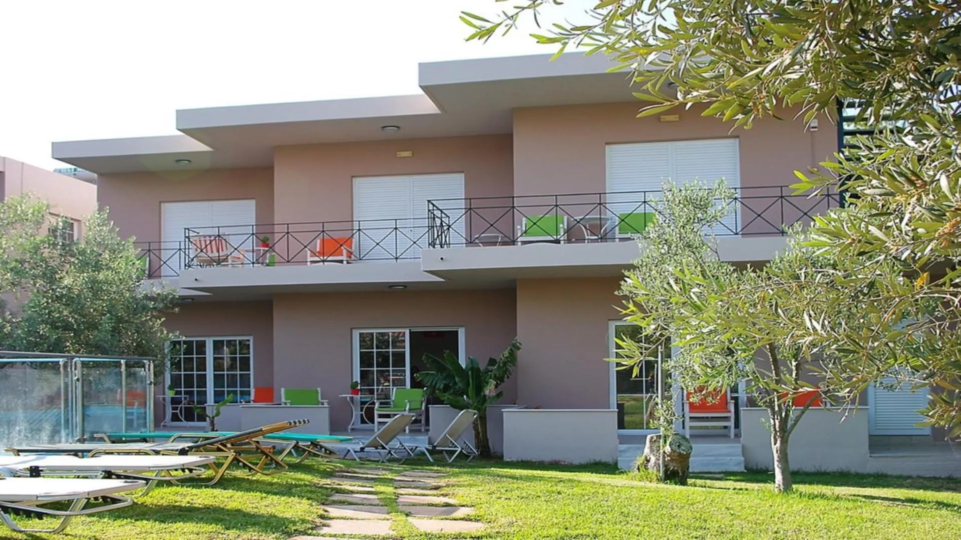 Property building in Elea