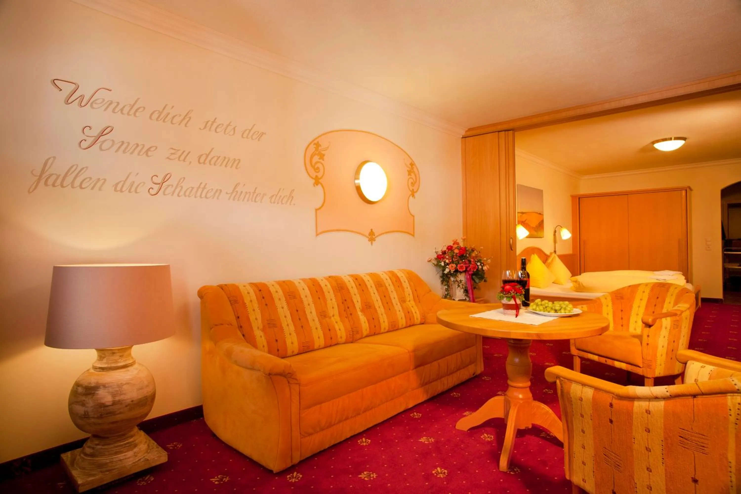 Photo of the whole room in Alpenhof