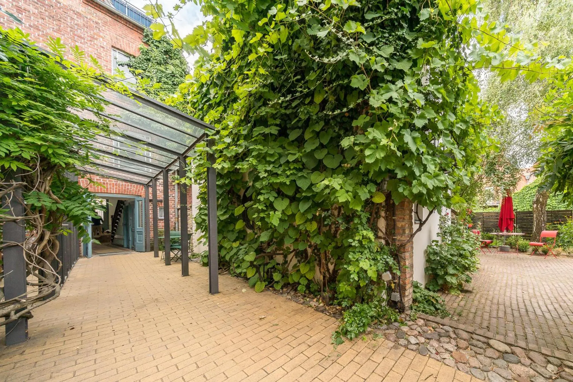 Property building in Design Apartments - "Im Holländerhaus"