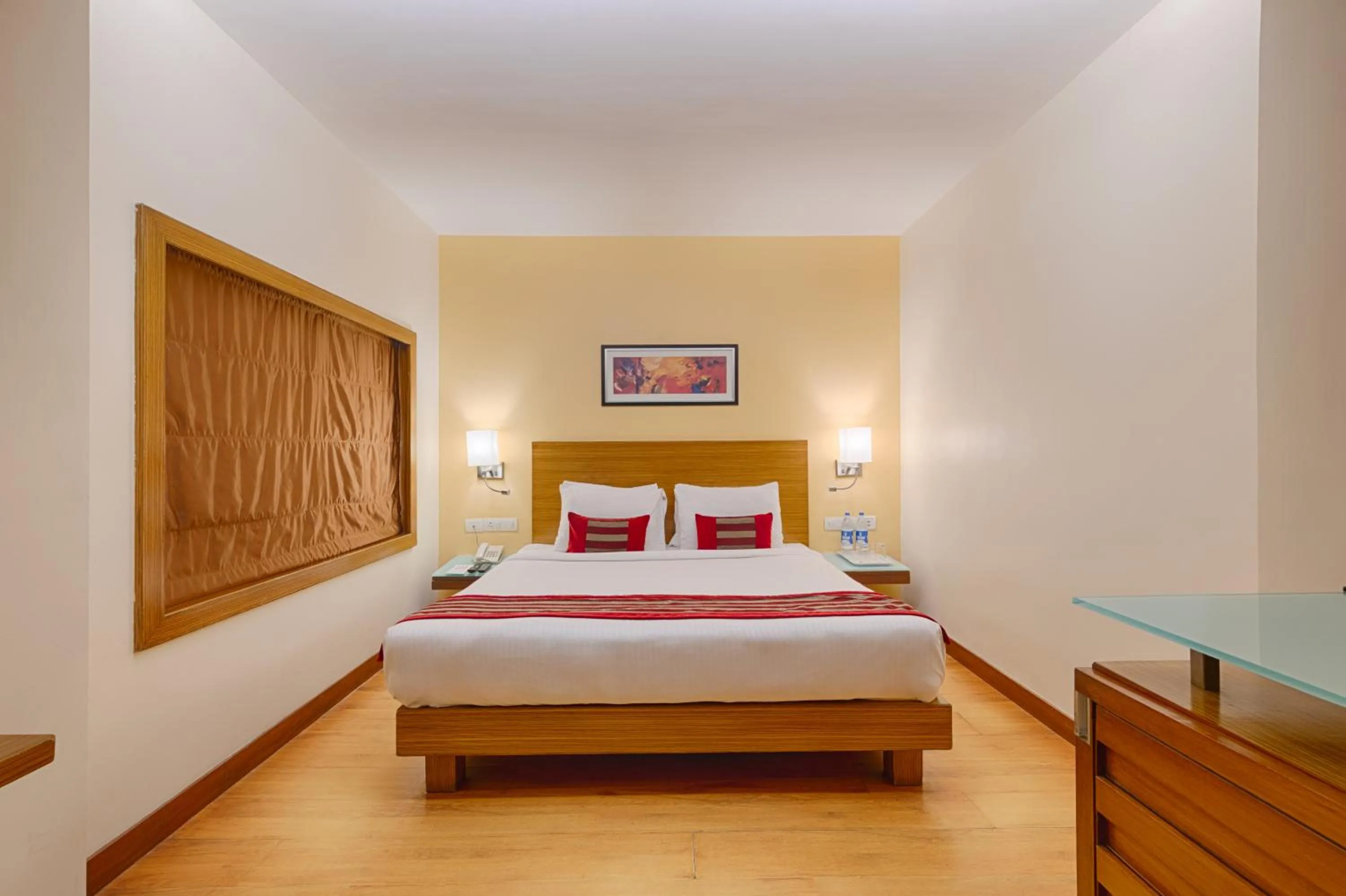 Bed in Hotel Heritage formerly known as Comfort Inn Heritage