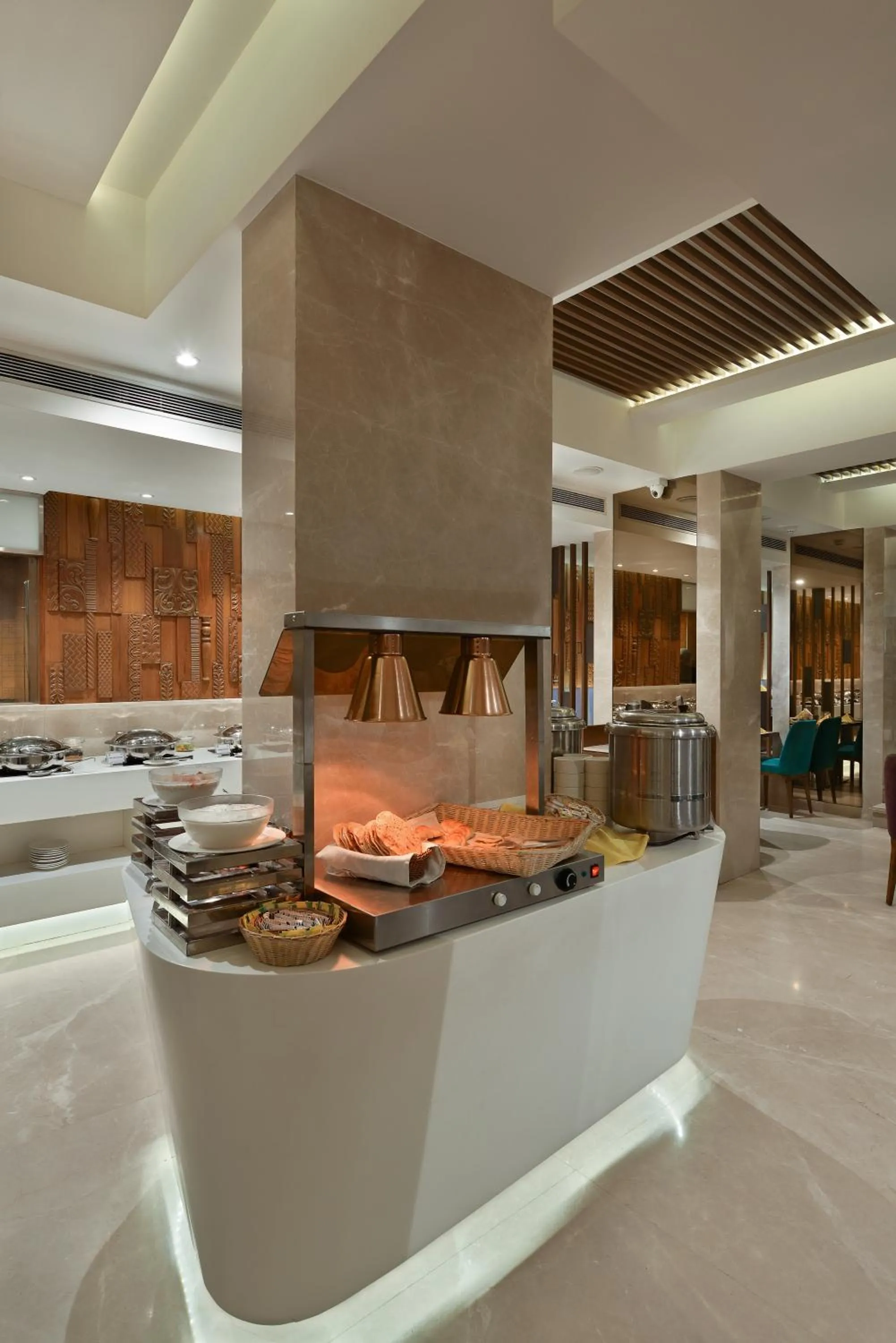 Restaurant/places to eat in Hotel Heritage formerly known as Comfort Inn Heritage