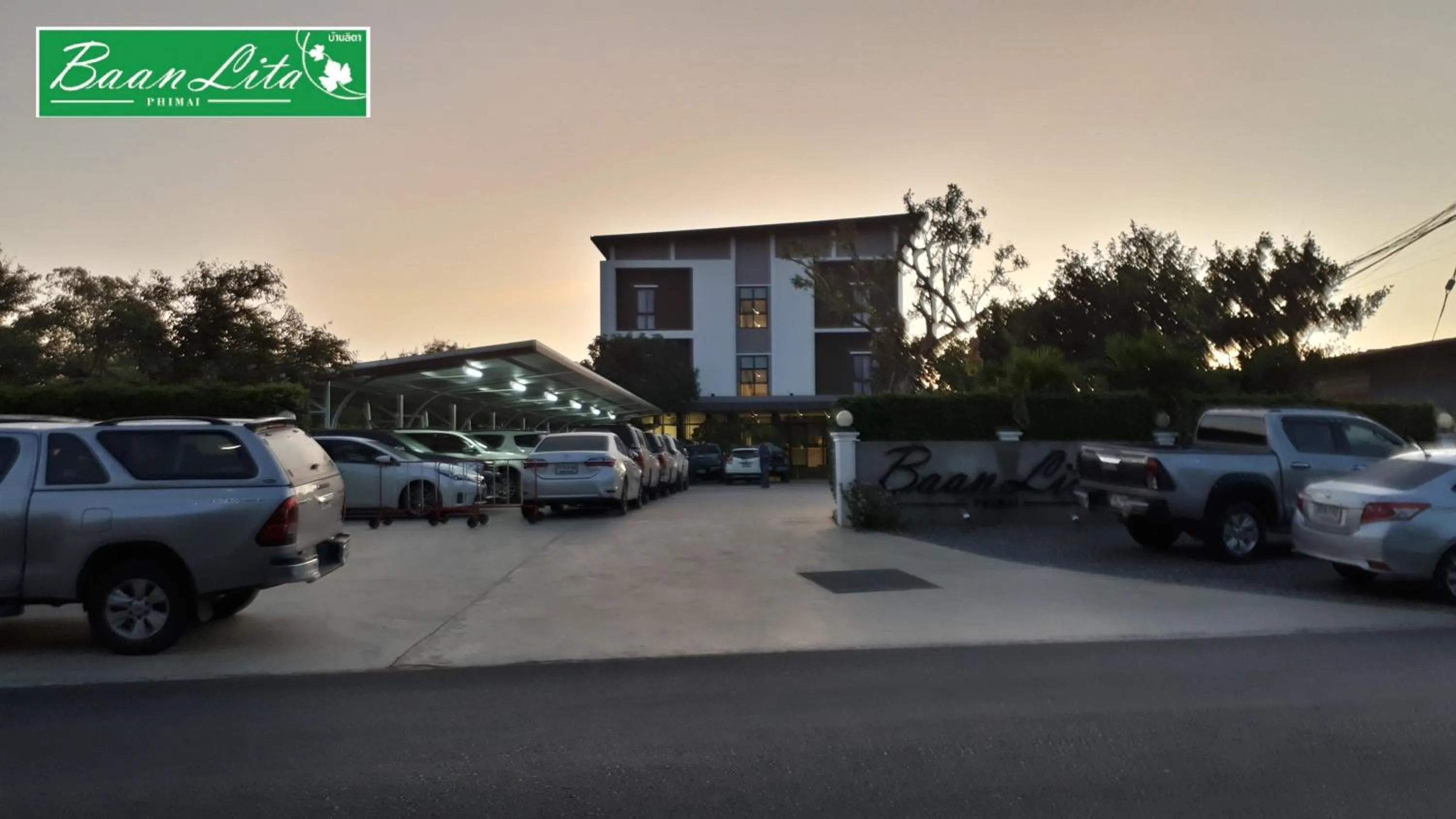 Property building in Baan Lita