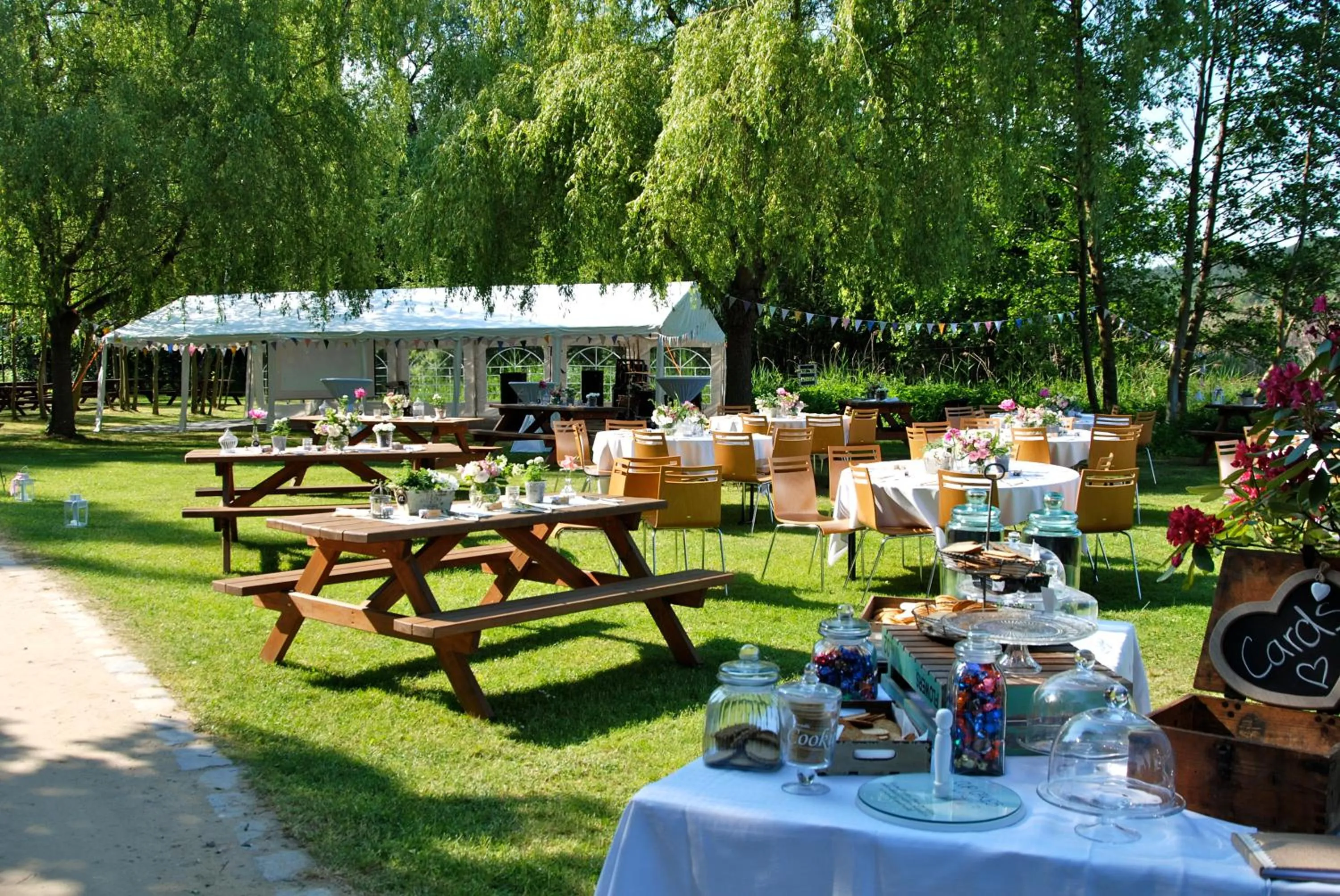 Restaurant/places to eat in Hotel Port Doksy