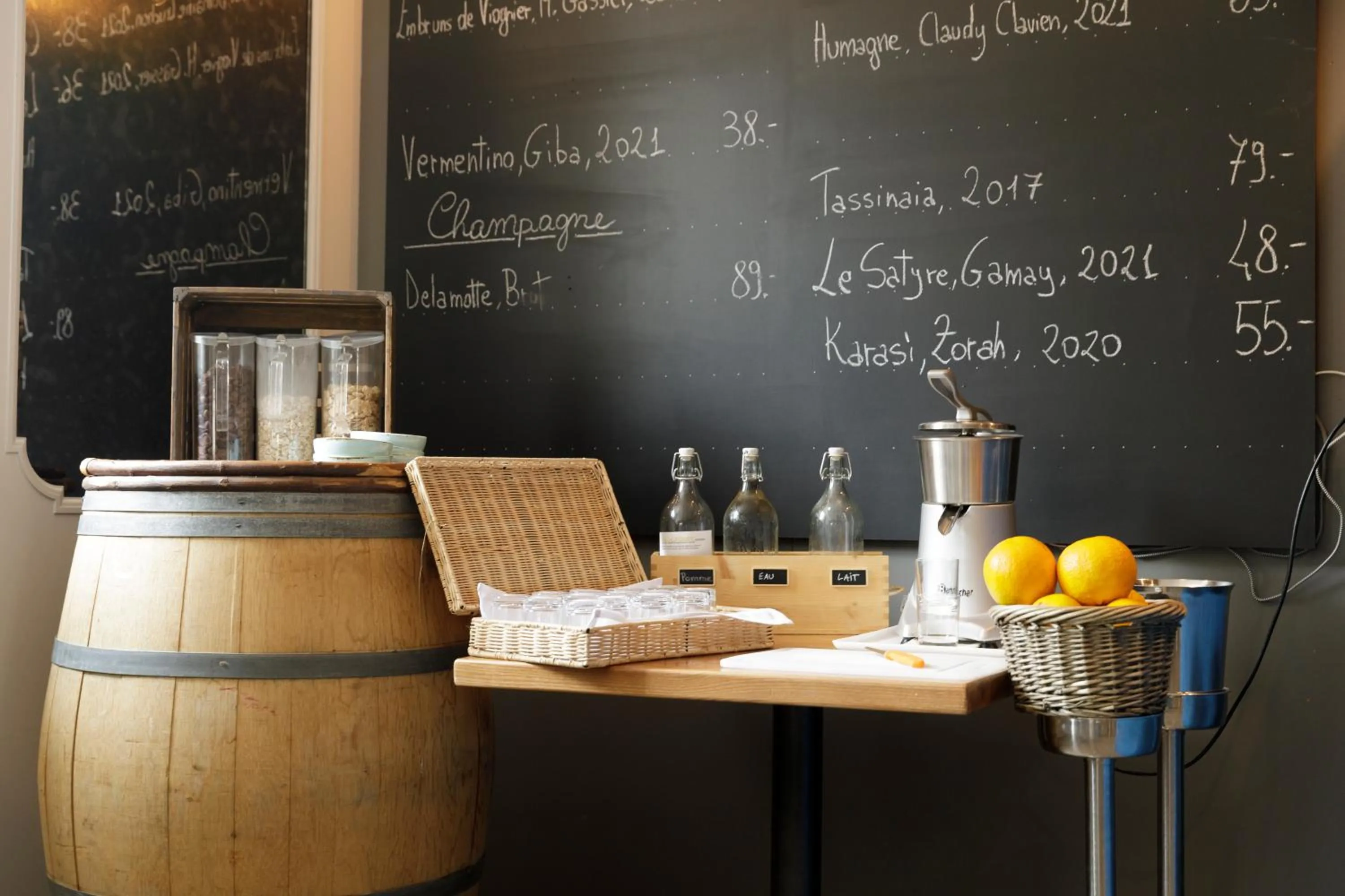 Dining area in Hôtel de l'Ange
