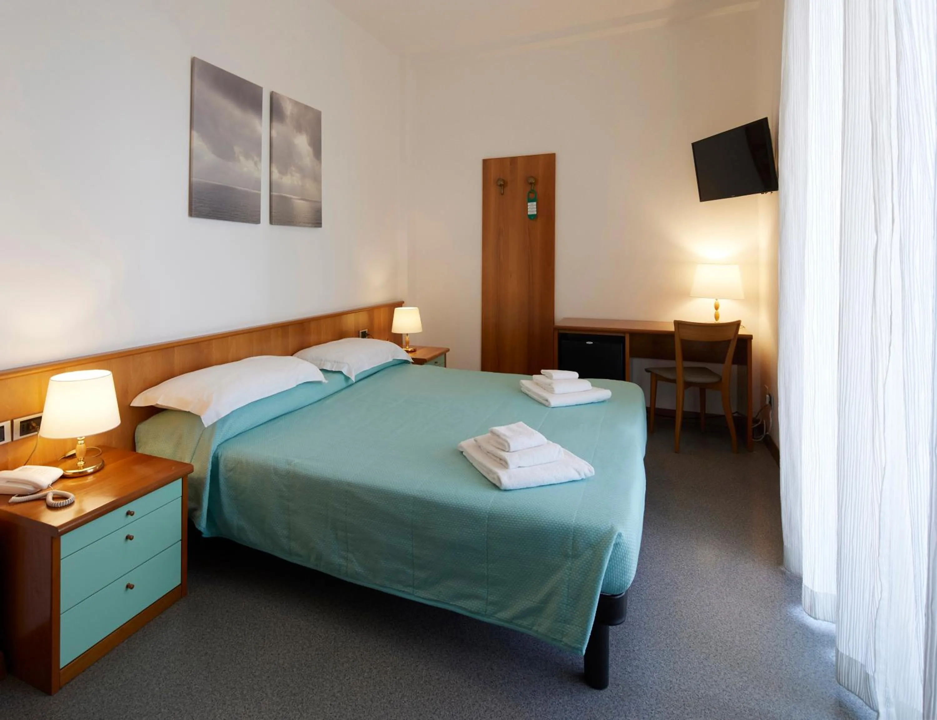 Bedroom, Bed in Hotel Villa Adriana