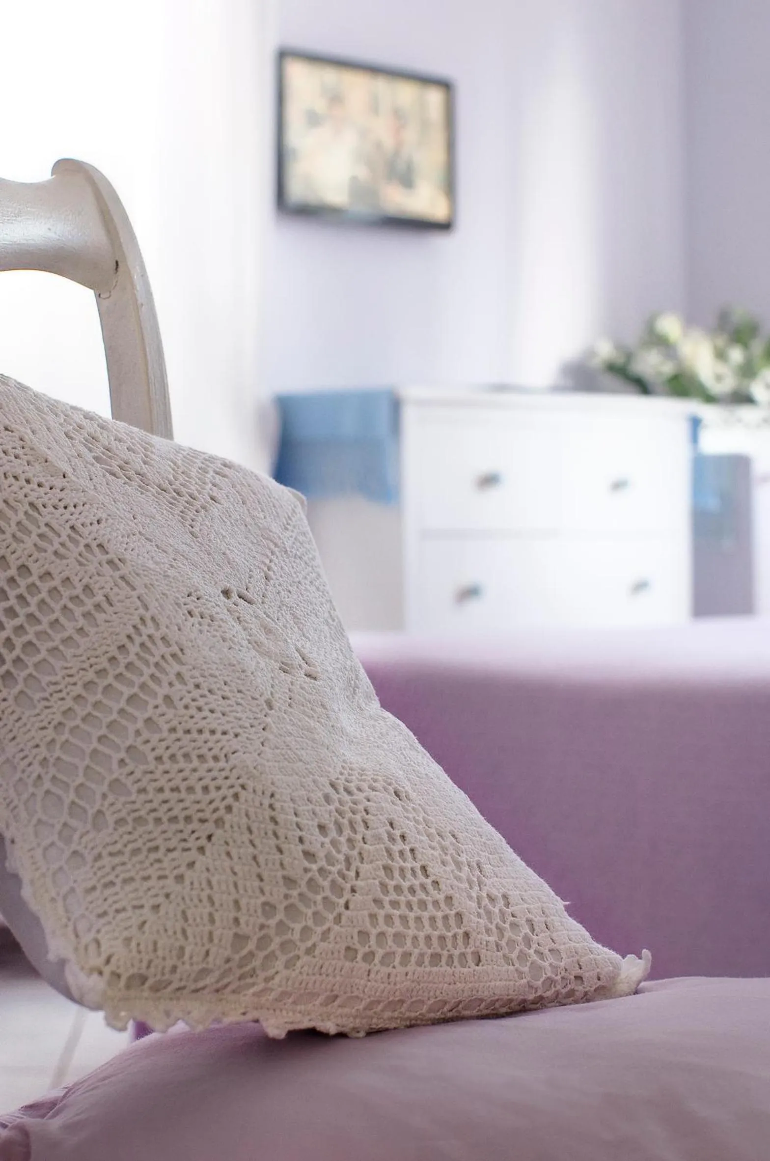 Decorative detail, Bed in Villa Amelia Rooms