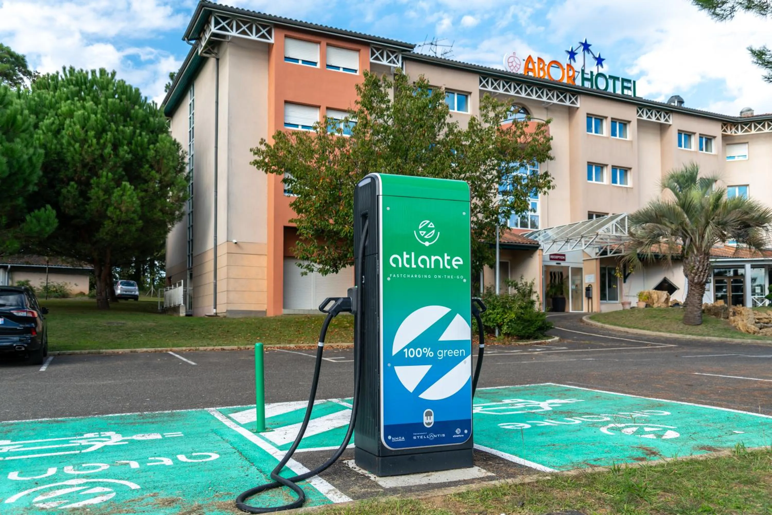 Property building in Abor Hôtel, Mont de Marsan