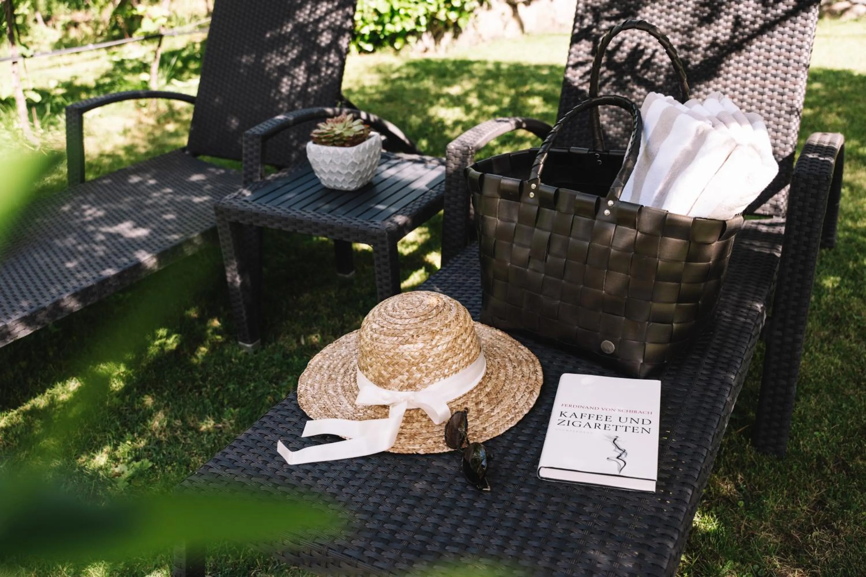 Garden in Alagundis Apartment Residence