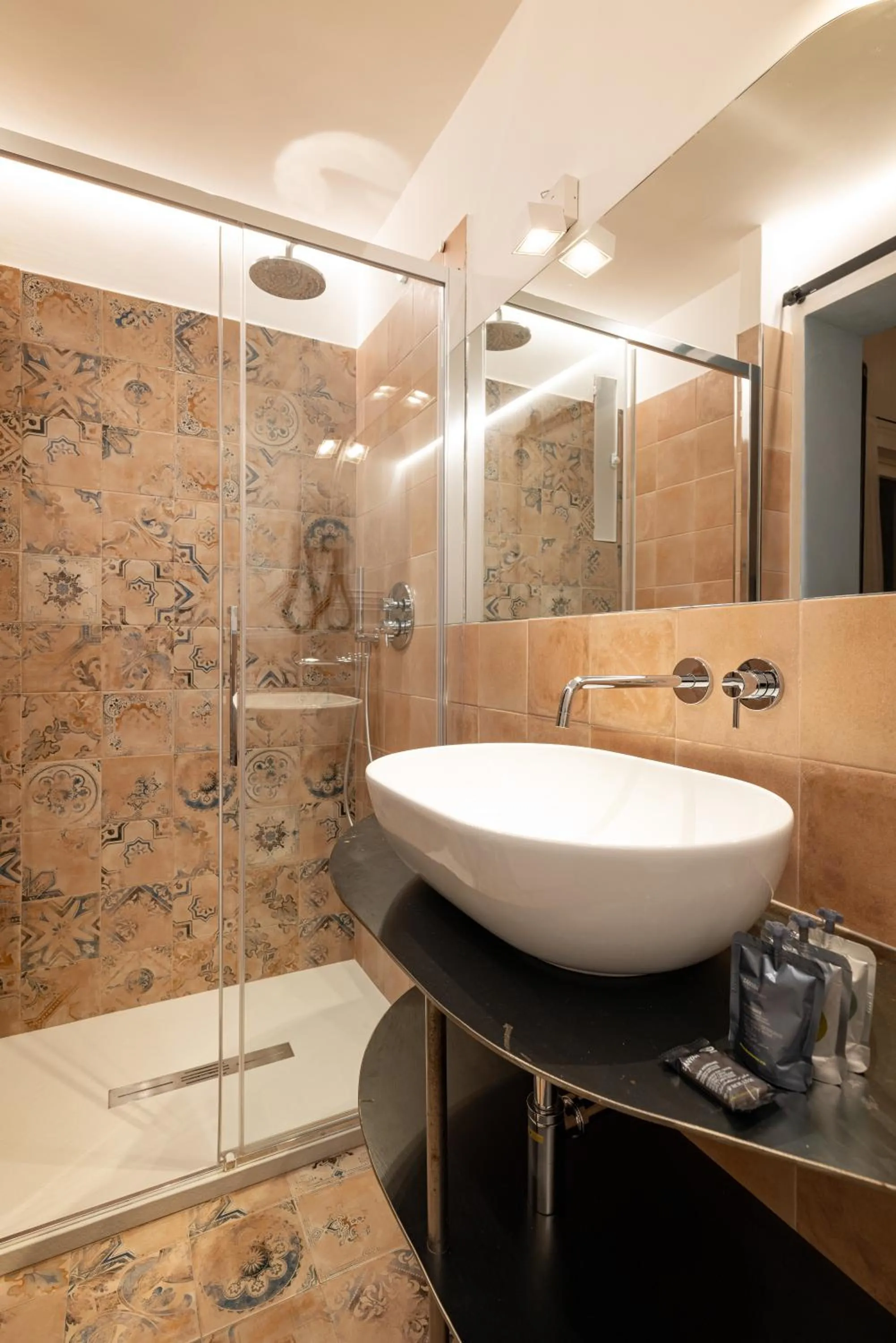 Bathroom in Albergo Minerva