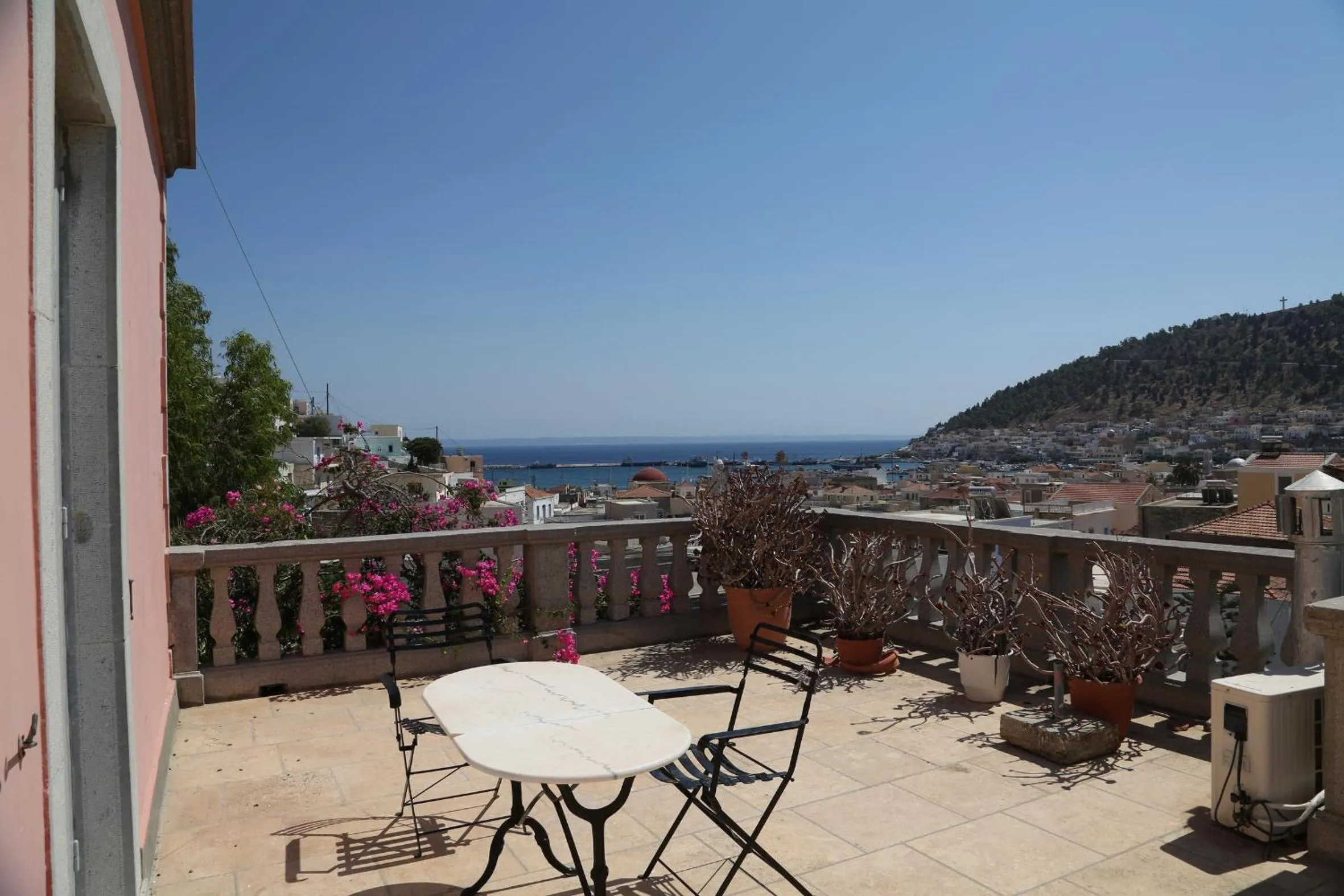 Patio in Villa Melina Hotel