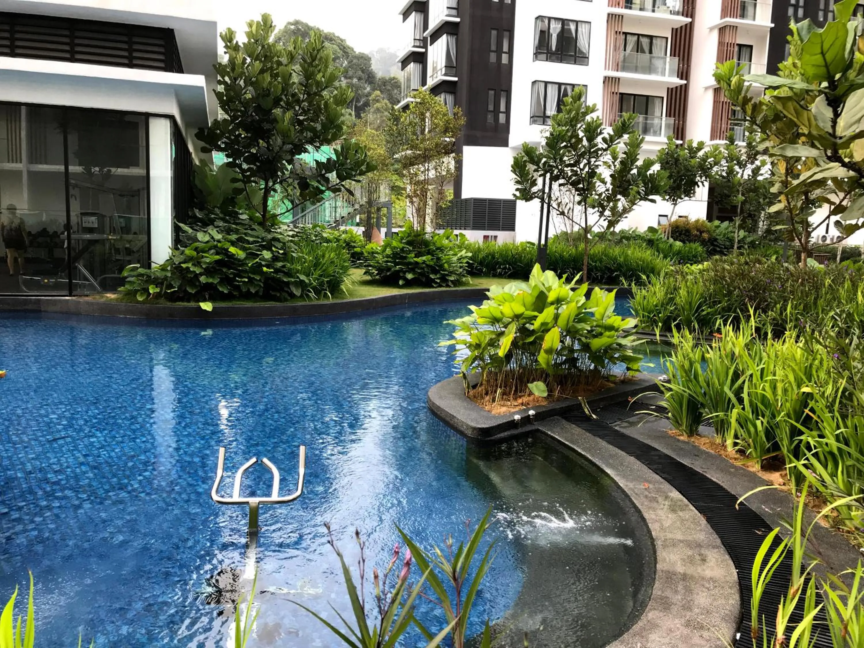 Pool view in Resort Suite @Midhill Genting