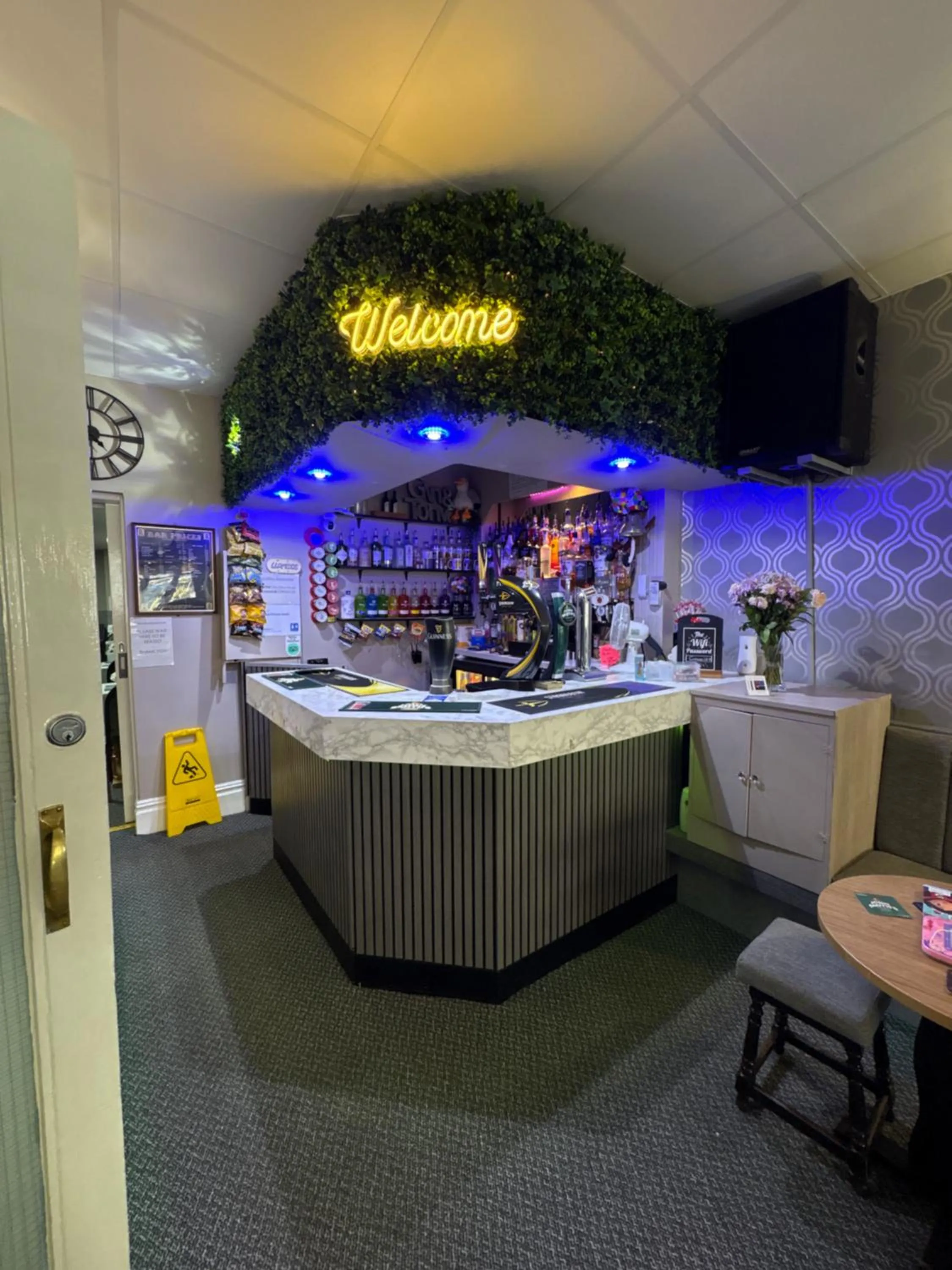 Lounge or bar in Clifton Private Hotel